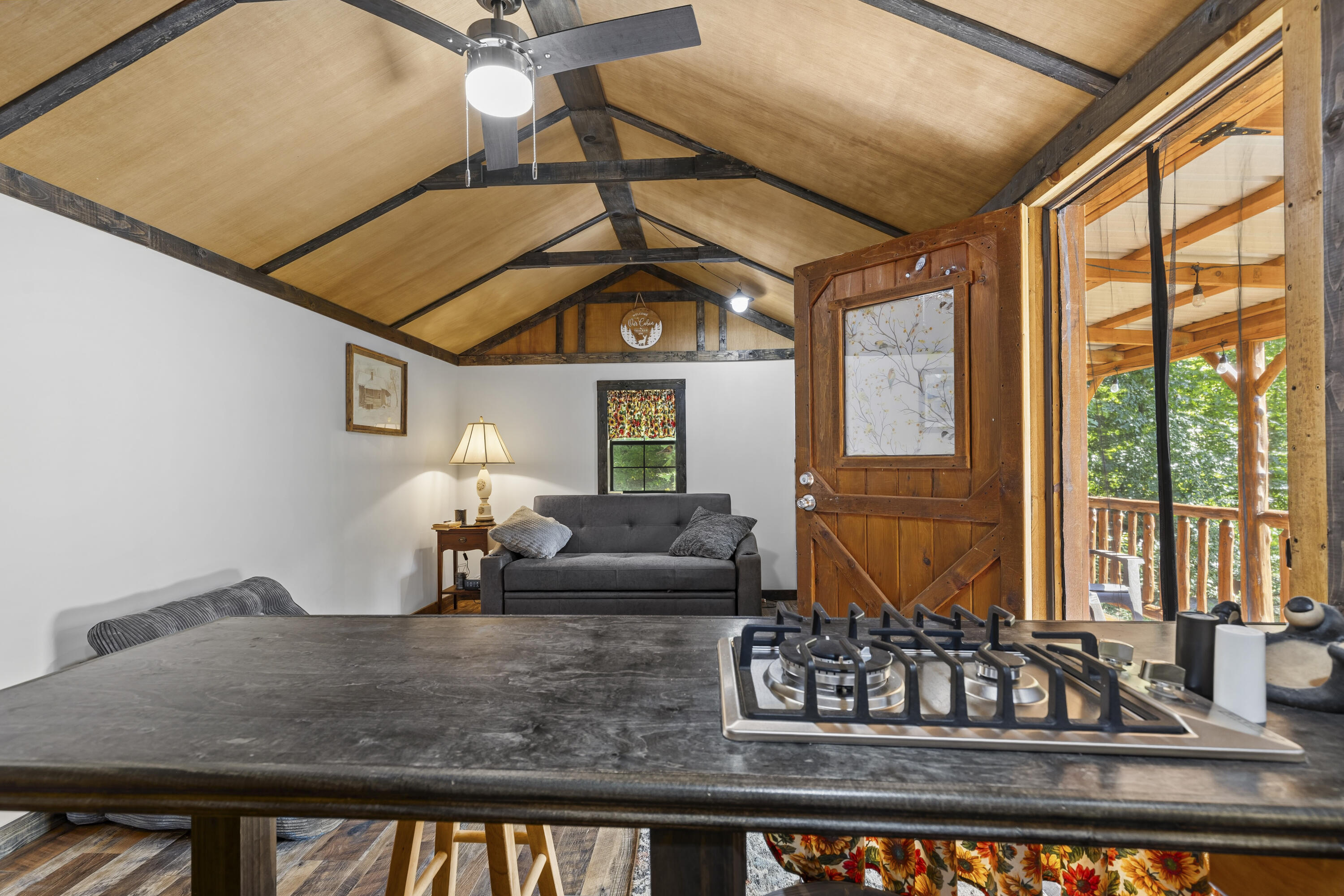 1401 Ky-437 Property Photo 56
