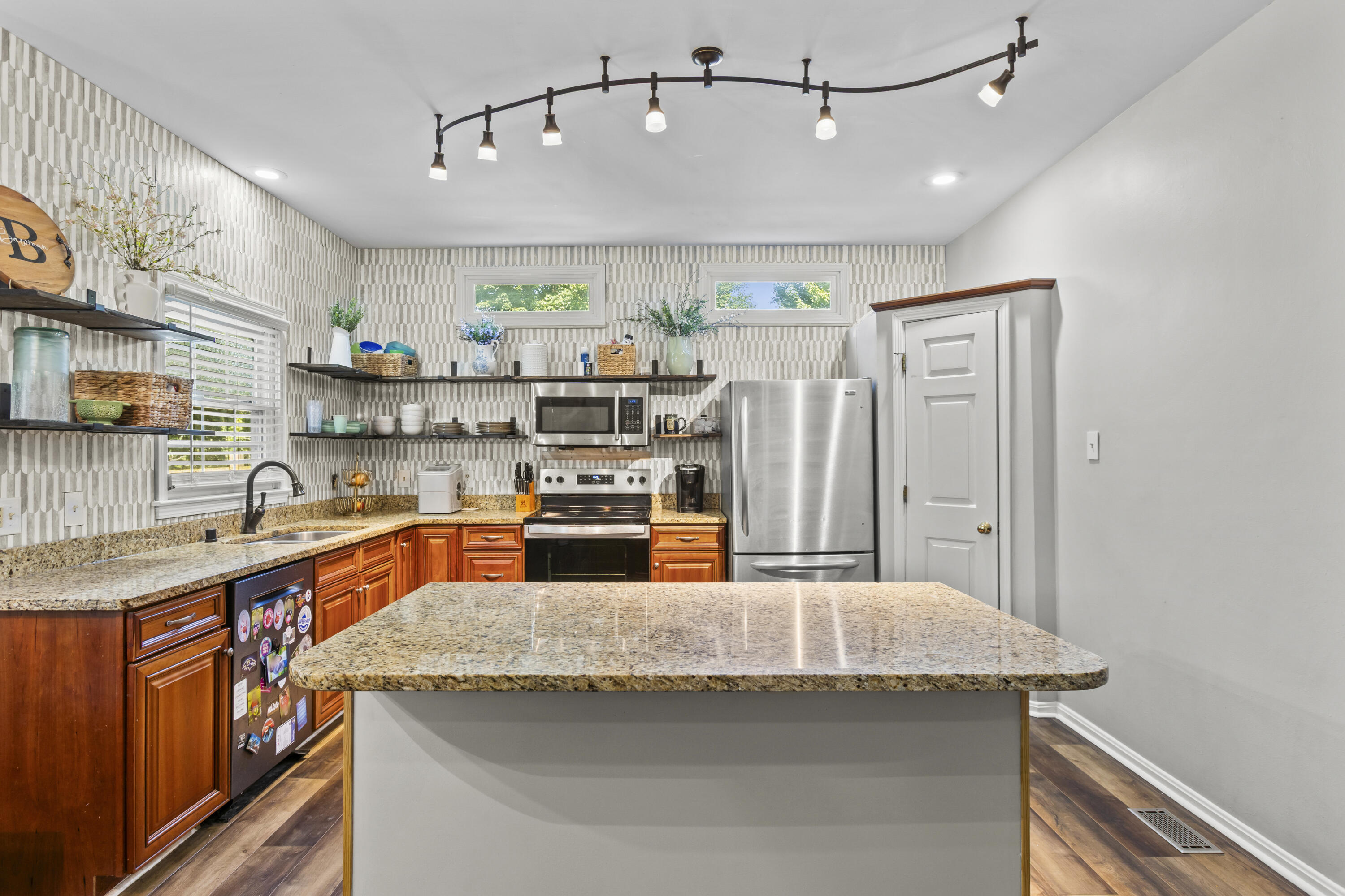 105 Amy Lane Property Photo 13