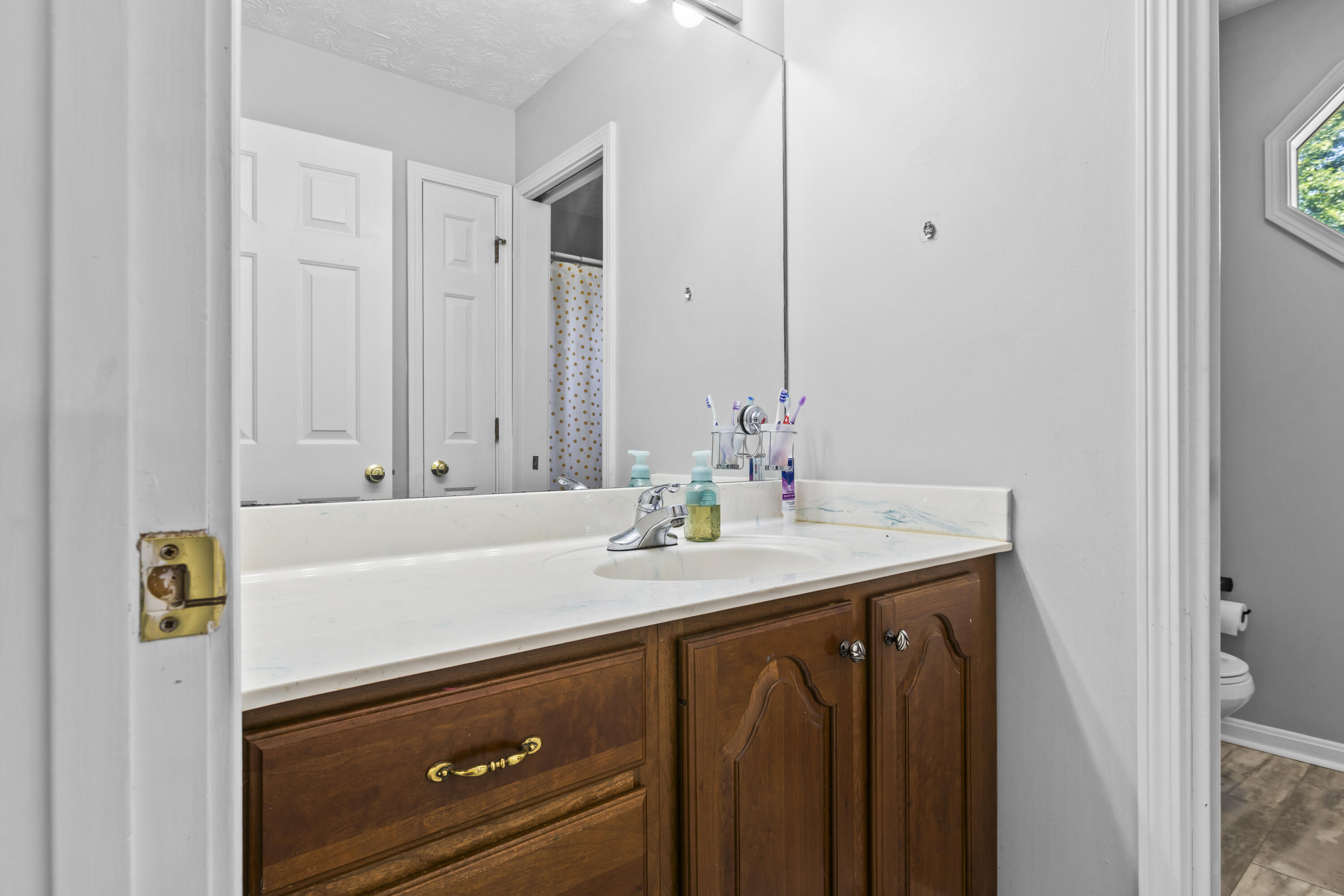 105 Amy Lane Property Photo 26