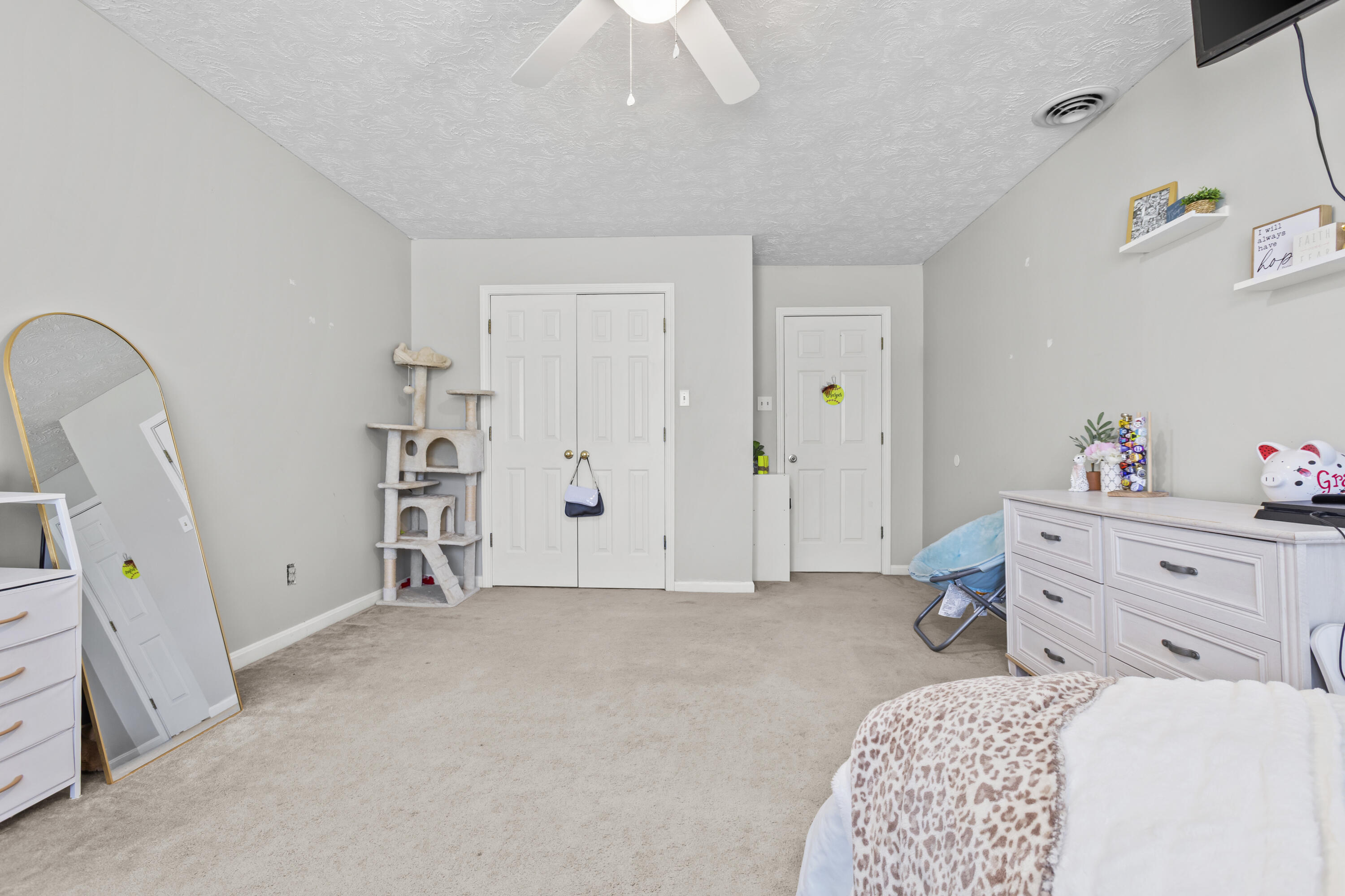 105 Amy Lane Property Photo 32