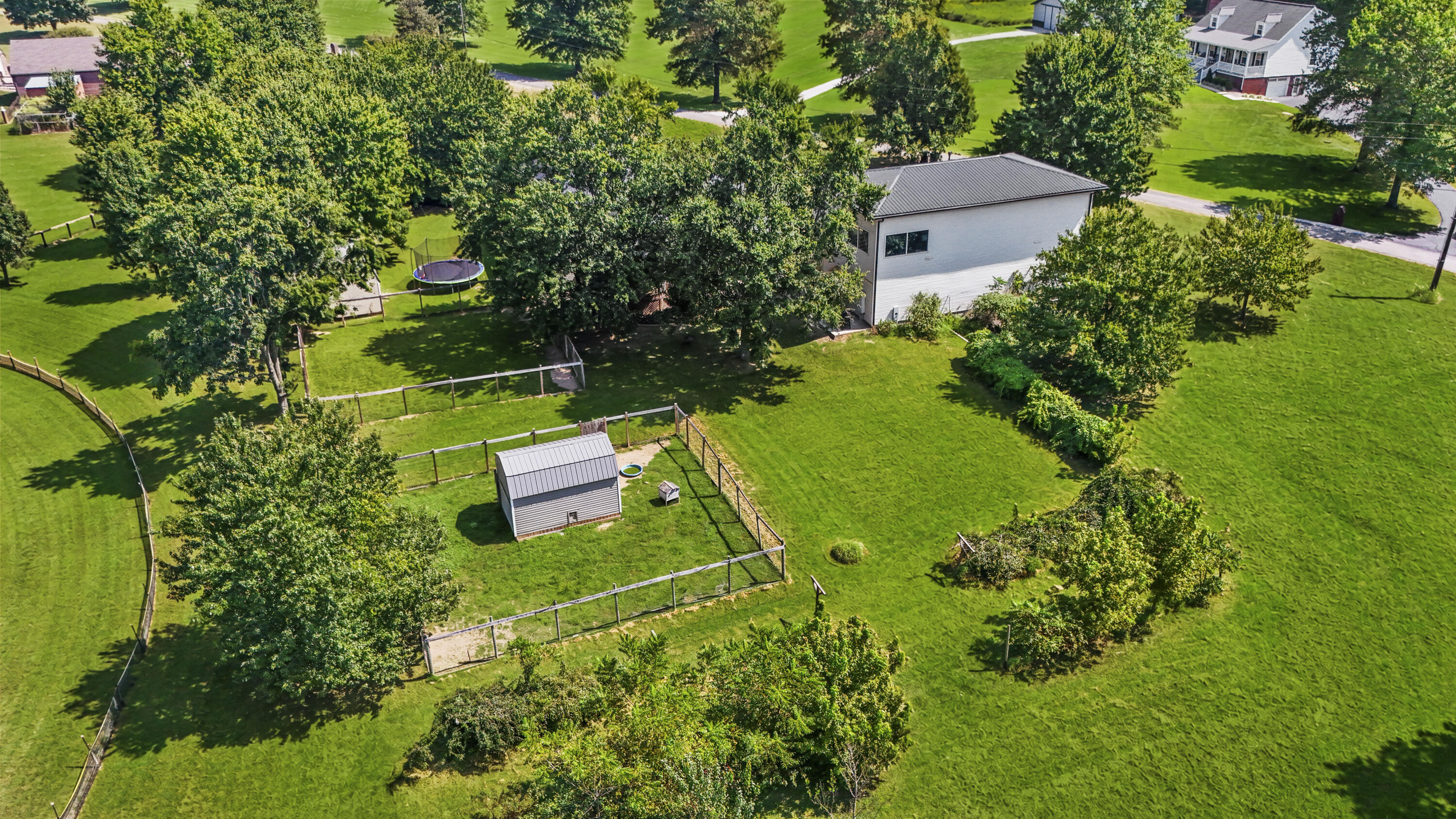 105 Amy Lane Property Photo 54