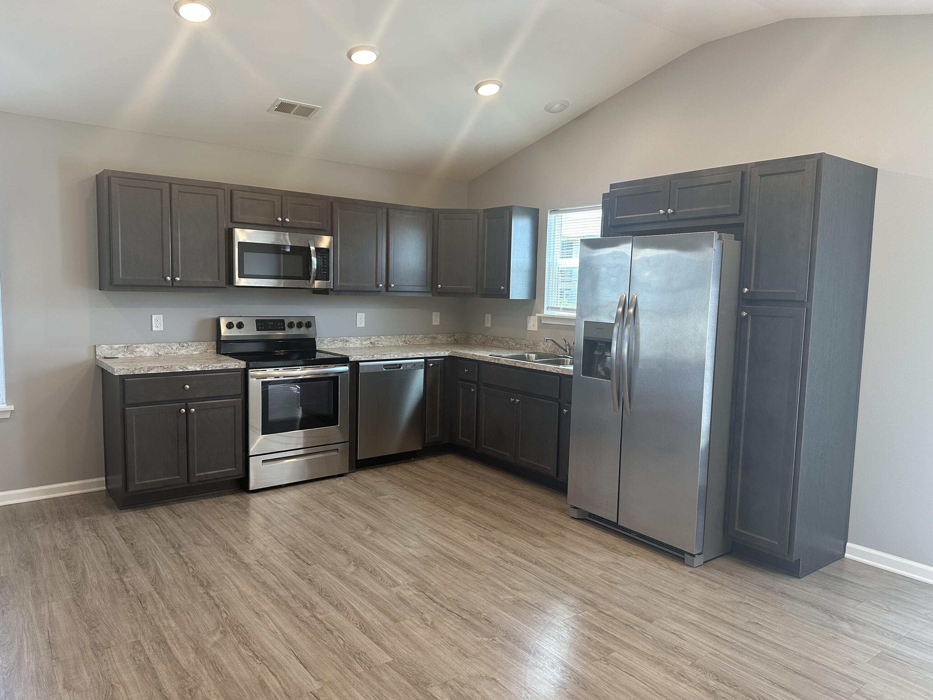 2424 Feathersound #a Way Property Photo 6
