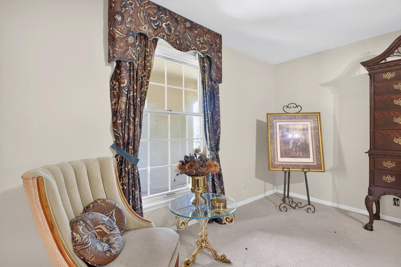 1002 County Cork Drive Property Photo 33