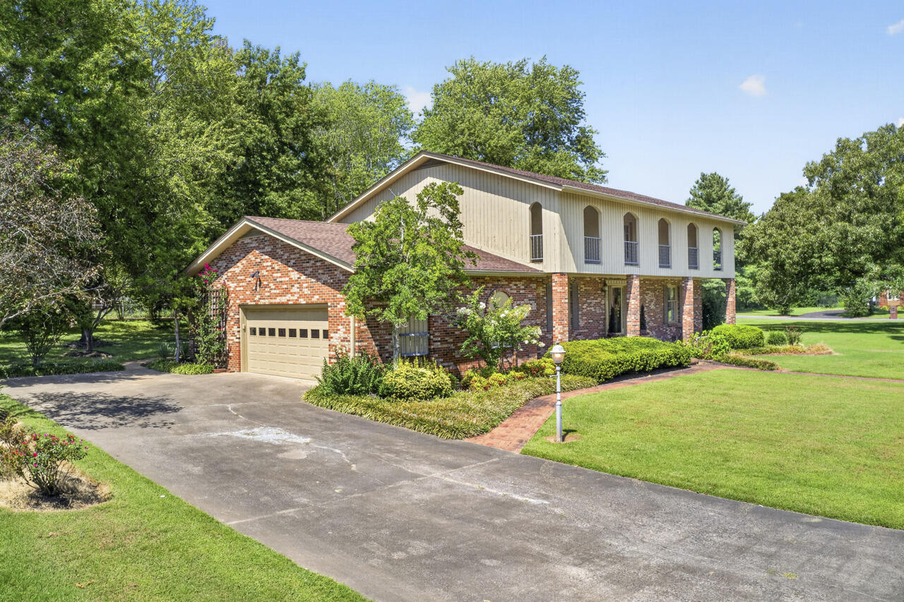 1002 County Cork Drive Property Photo 54