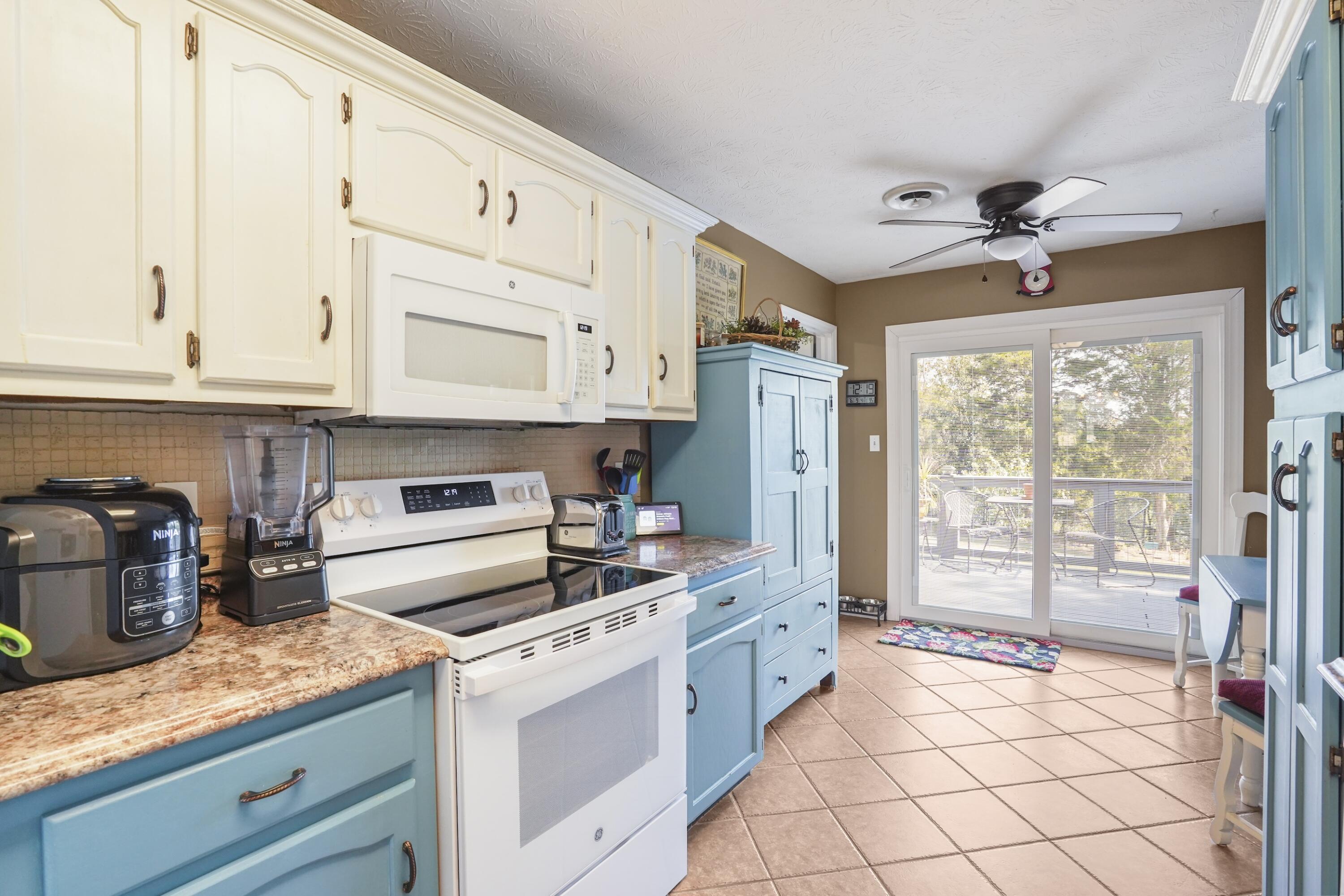1032 S Fork Drive Property Photo 18
