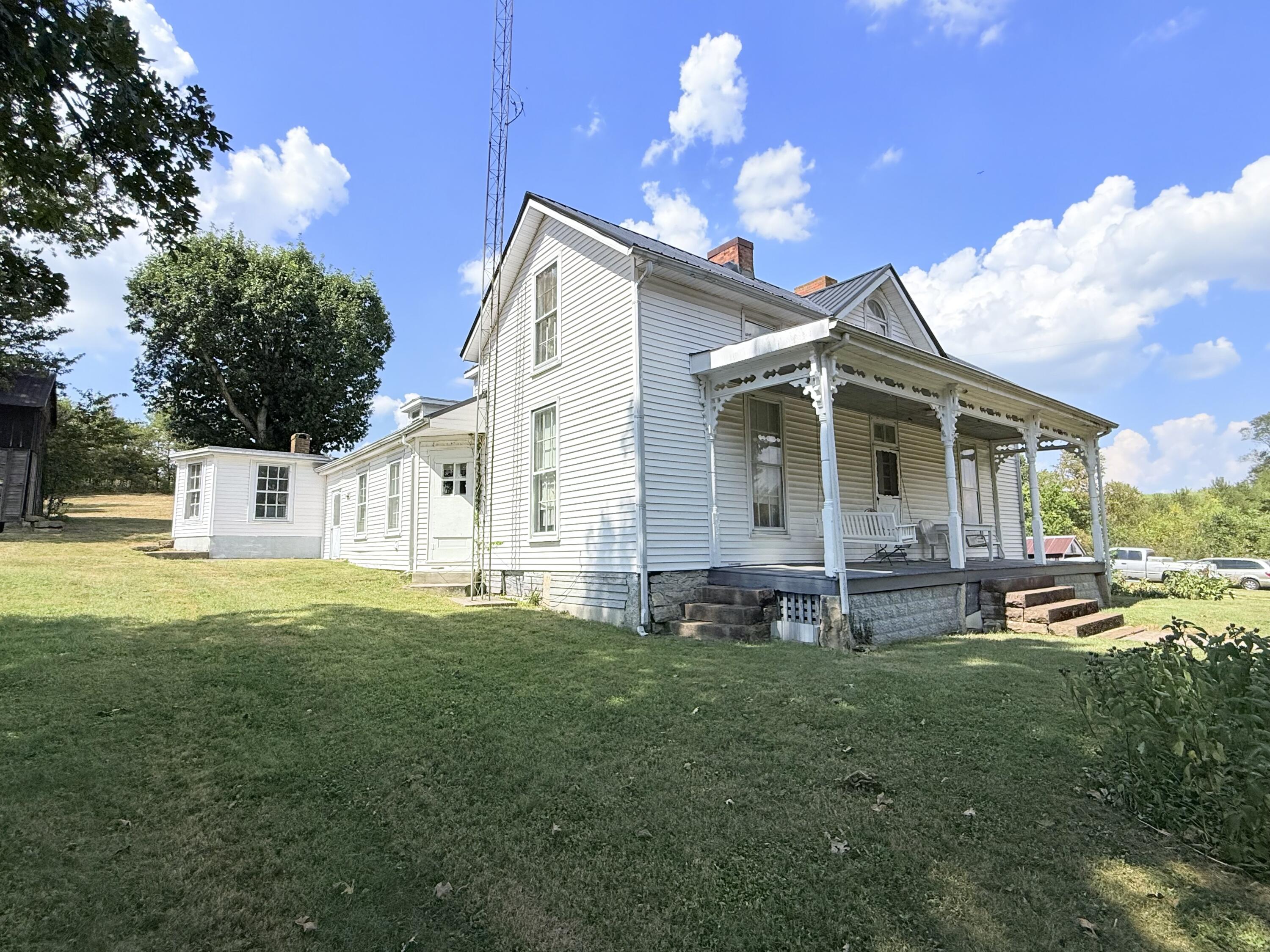1363 Levy Road Property Photo 10