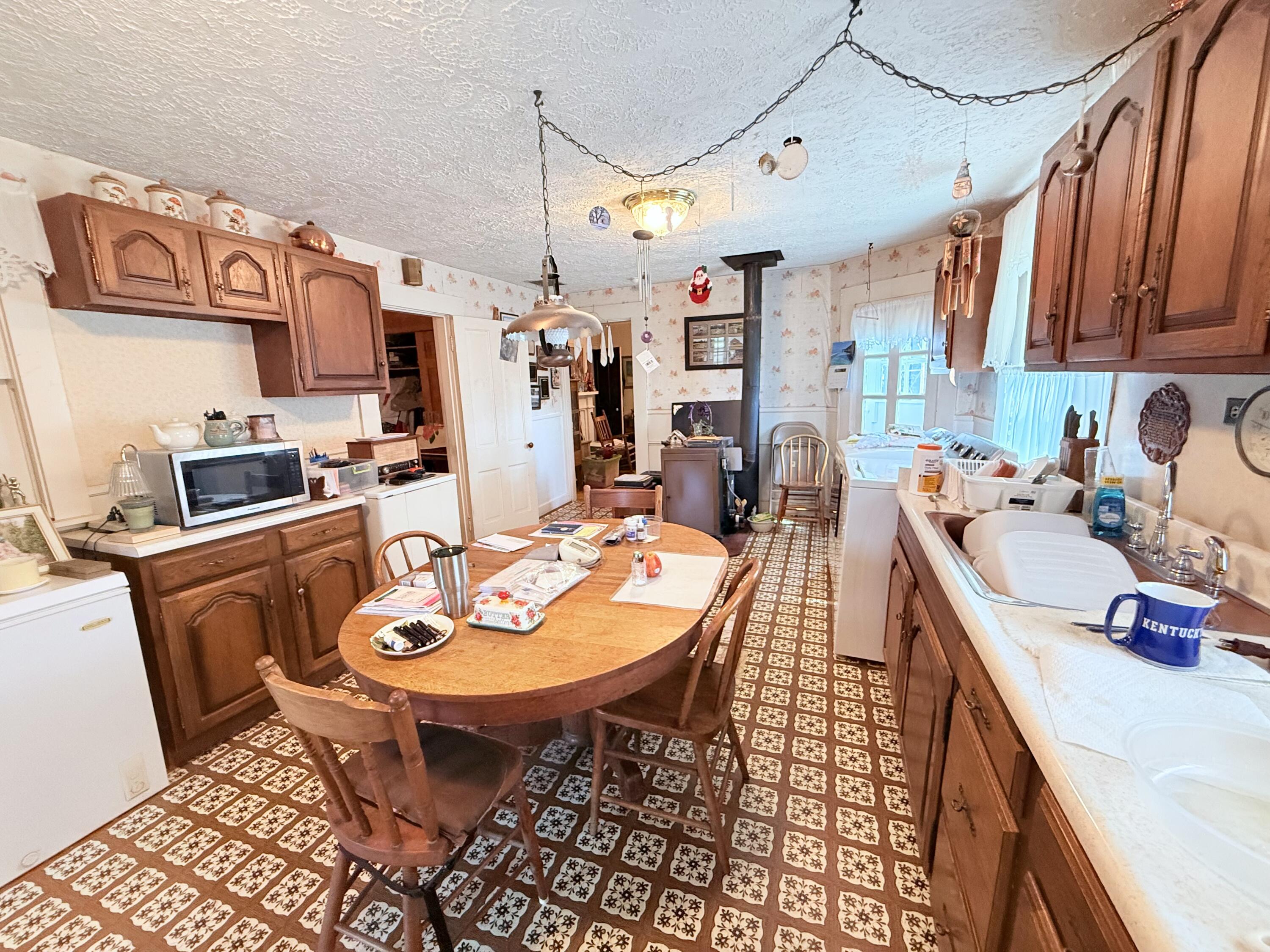 1363 Levy Road Property Photo 24