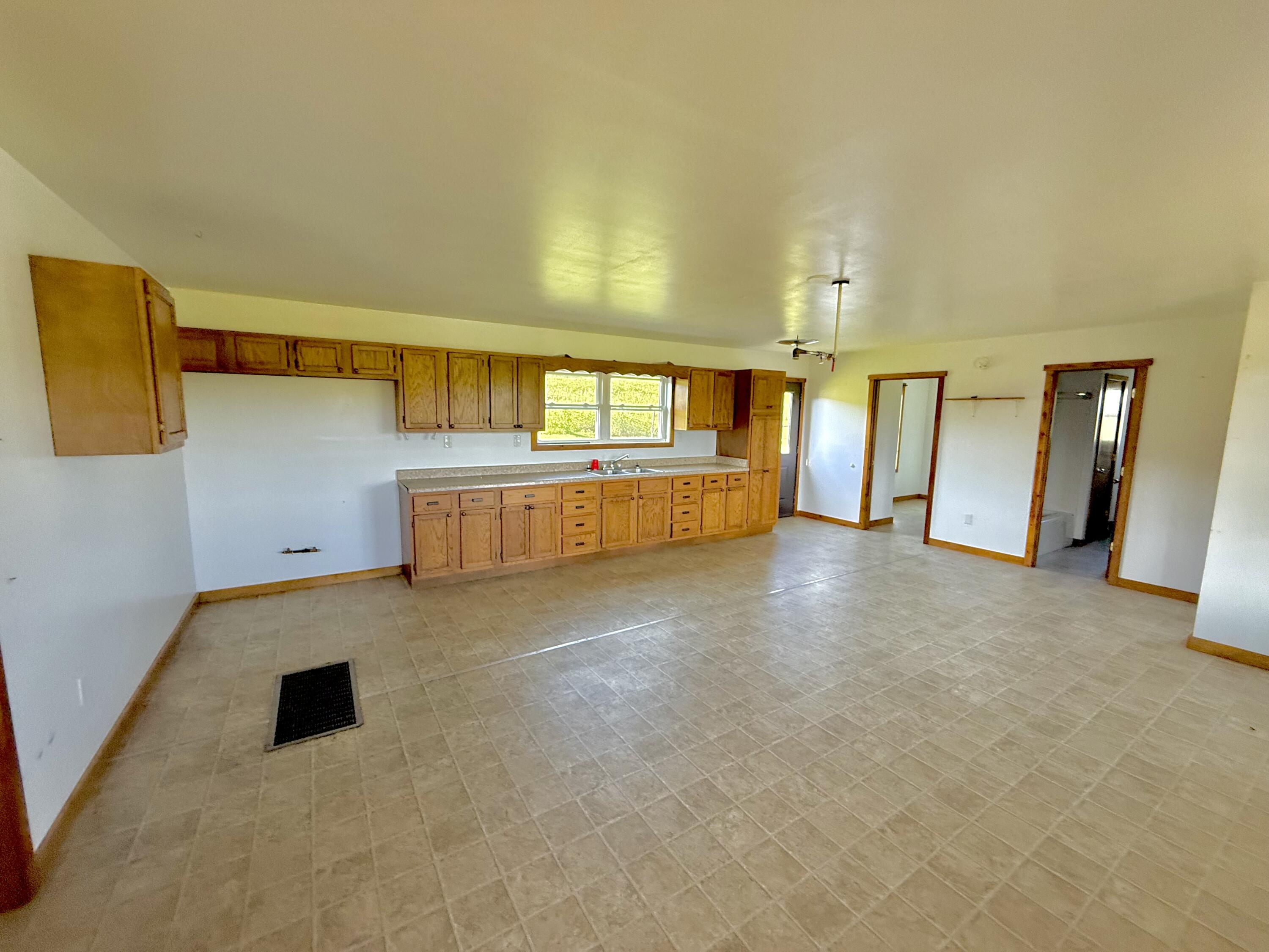 375 Coleman Lane Property Photo 3