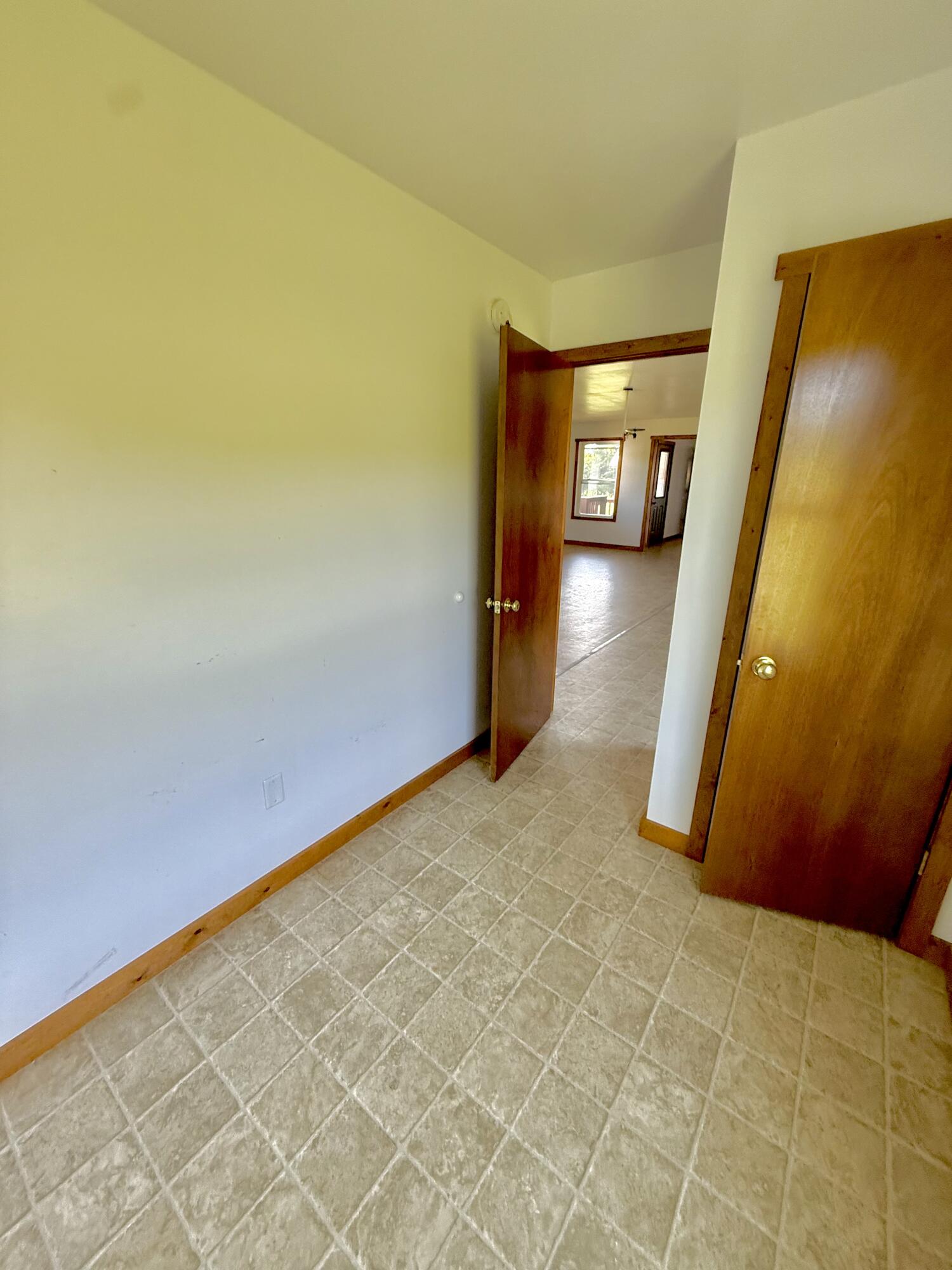 375 Coleman Lane Property Photo 8