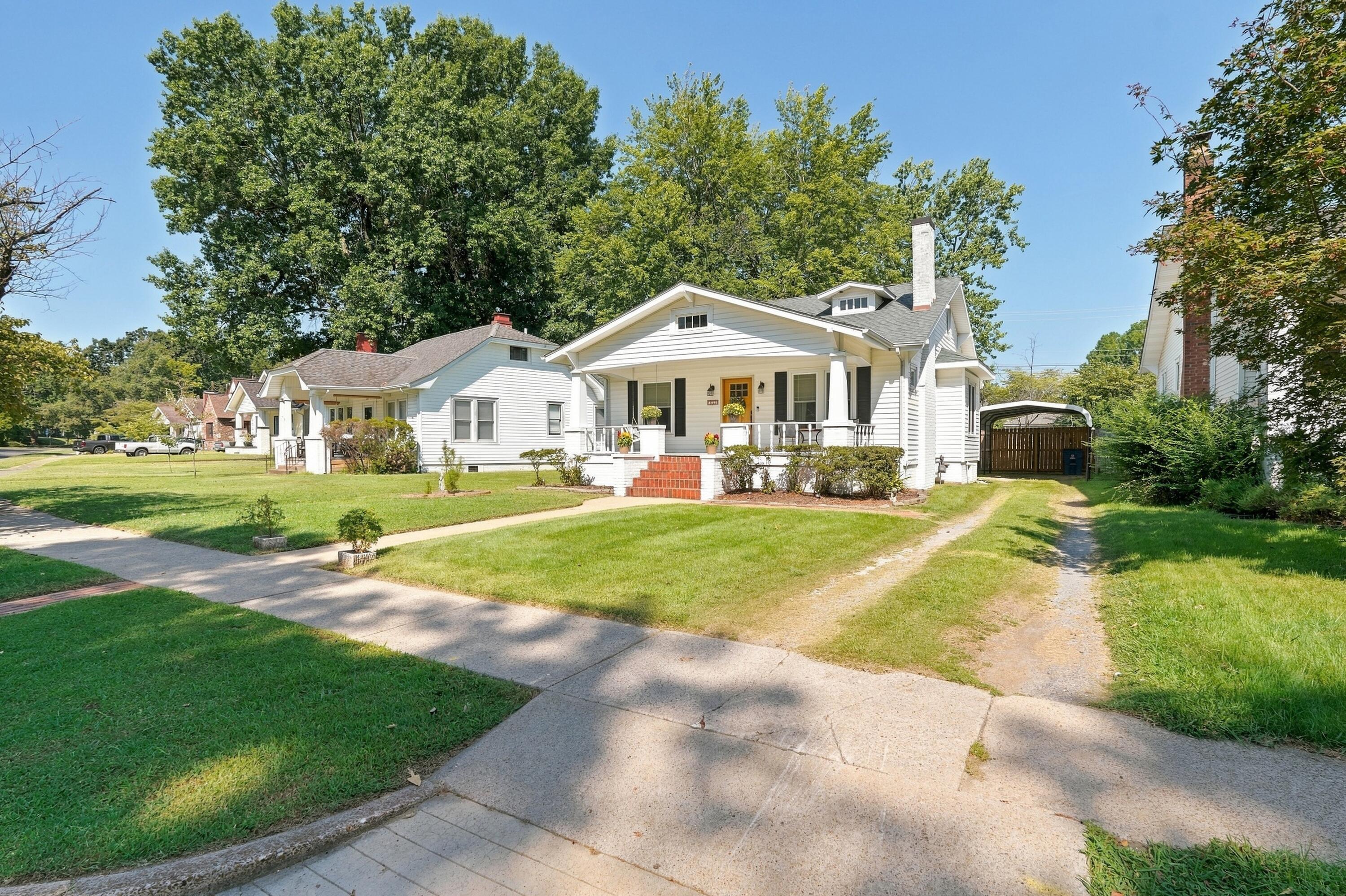 3225 Jefferson Street Property Photo 5