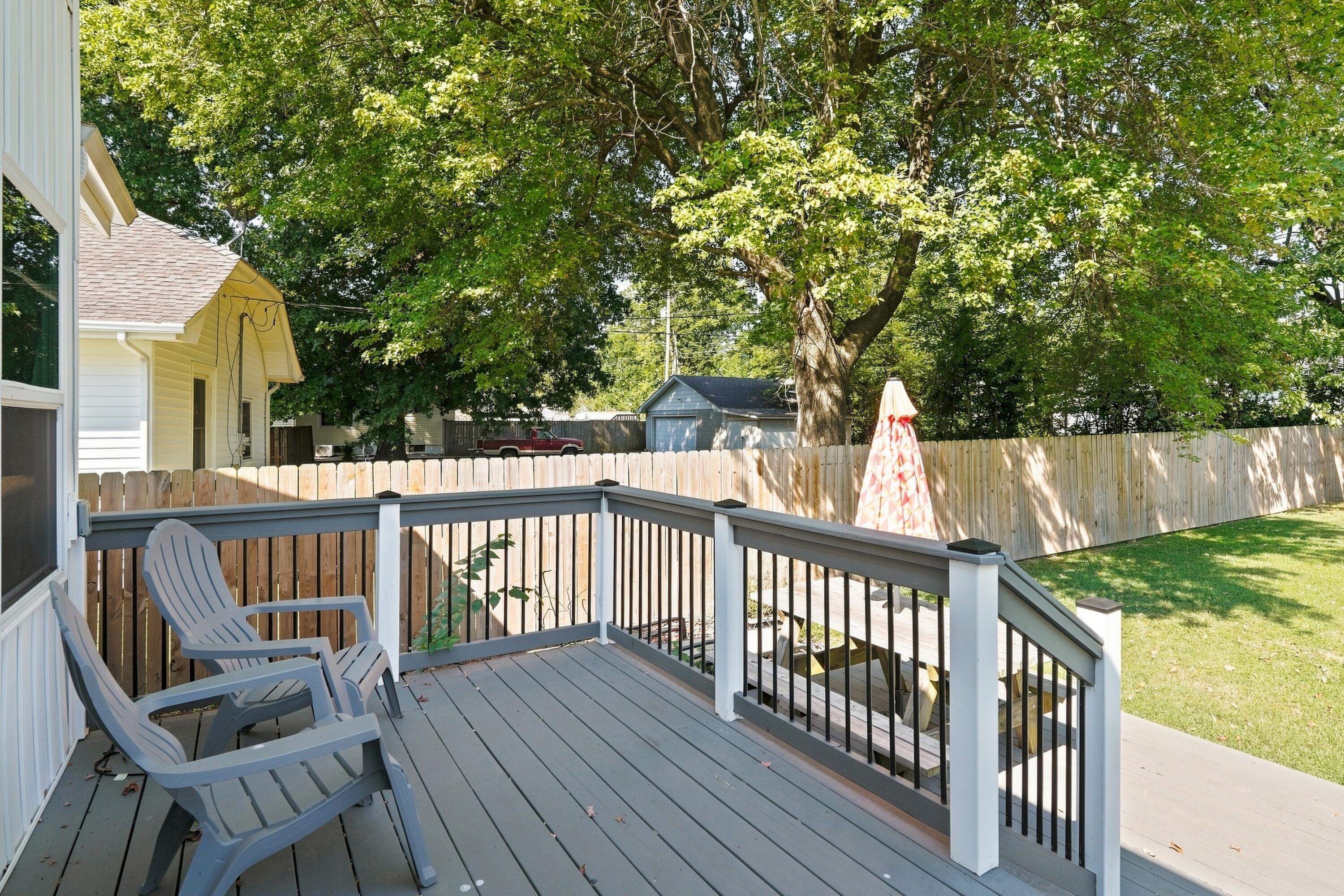 3225 Jefferson Street Property Photo 8