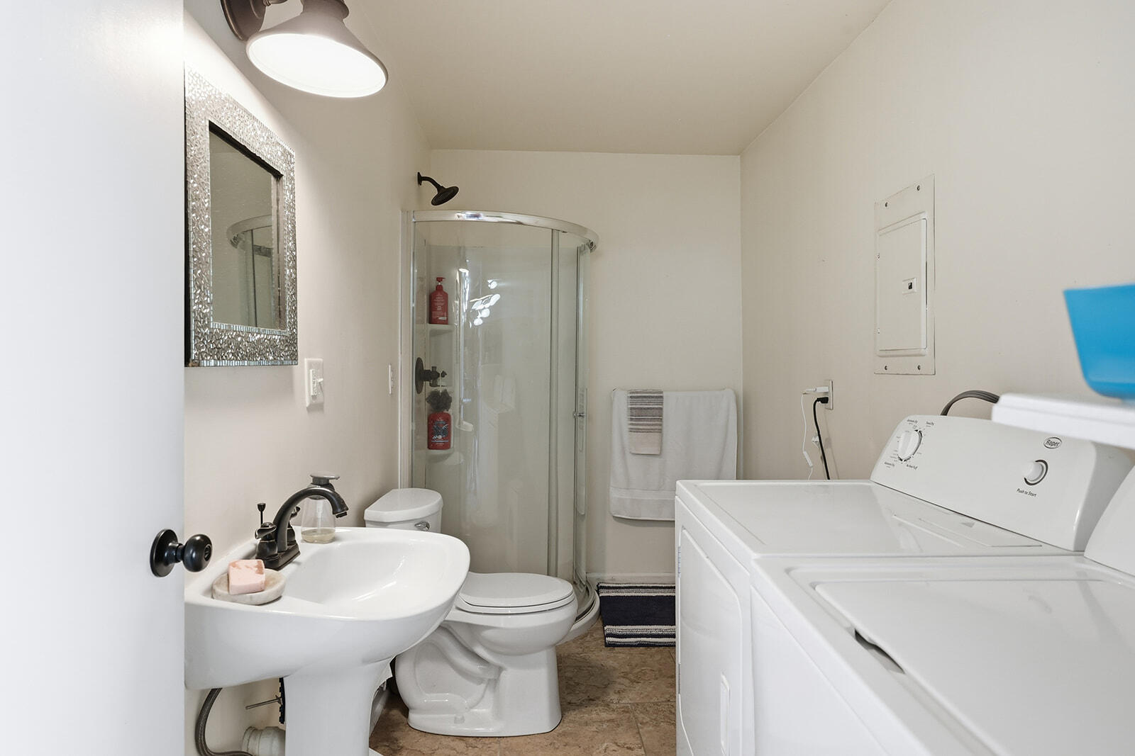 111 Park Lane Property Photo 18
