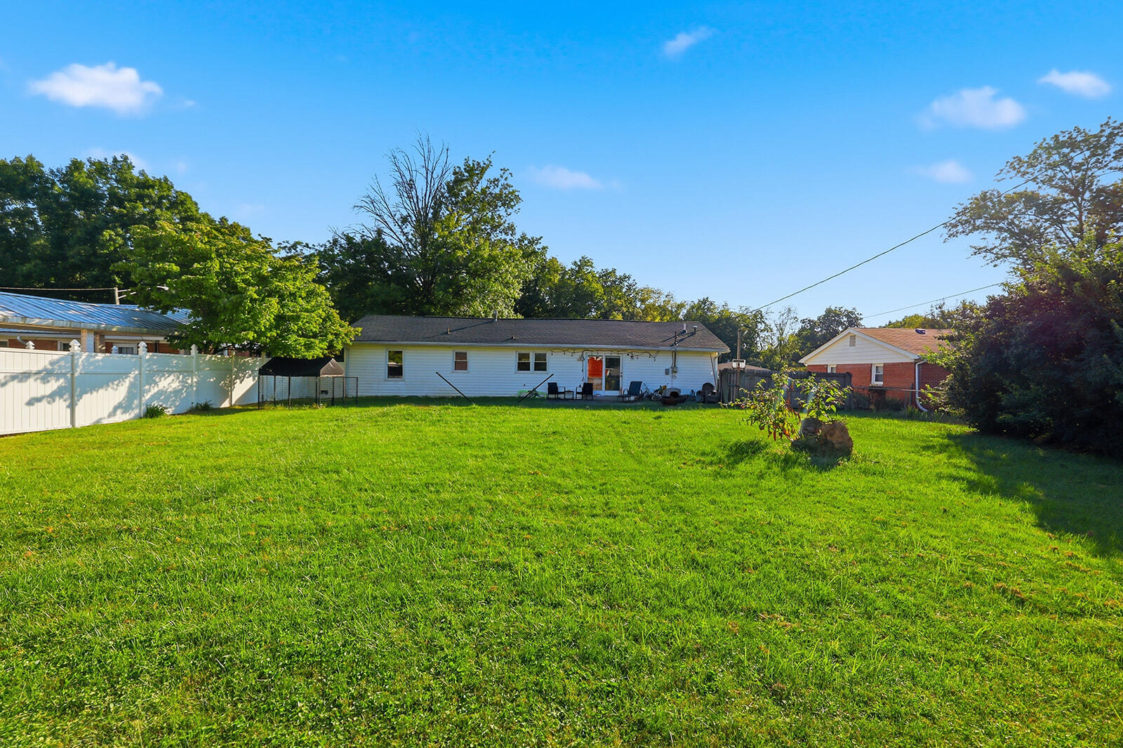 111 Park Lane Property Photo 31