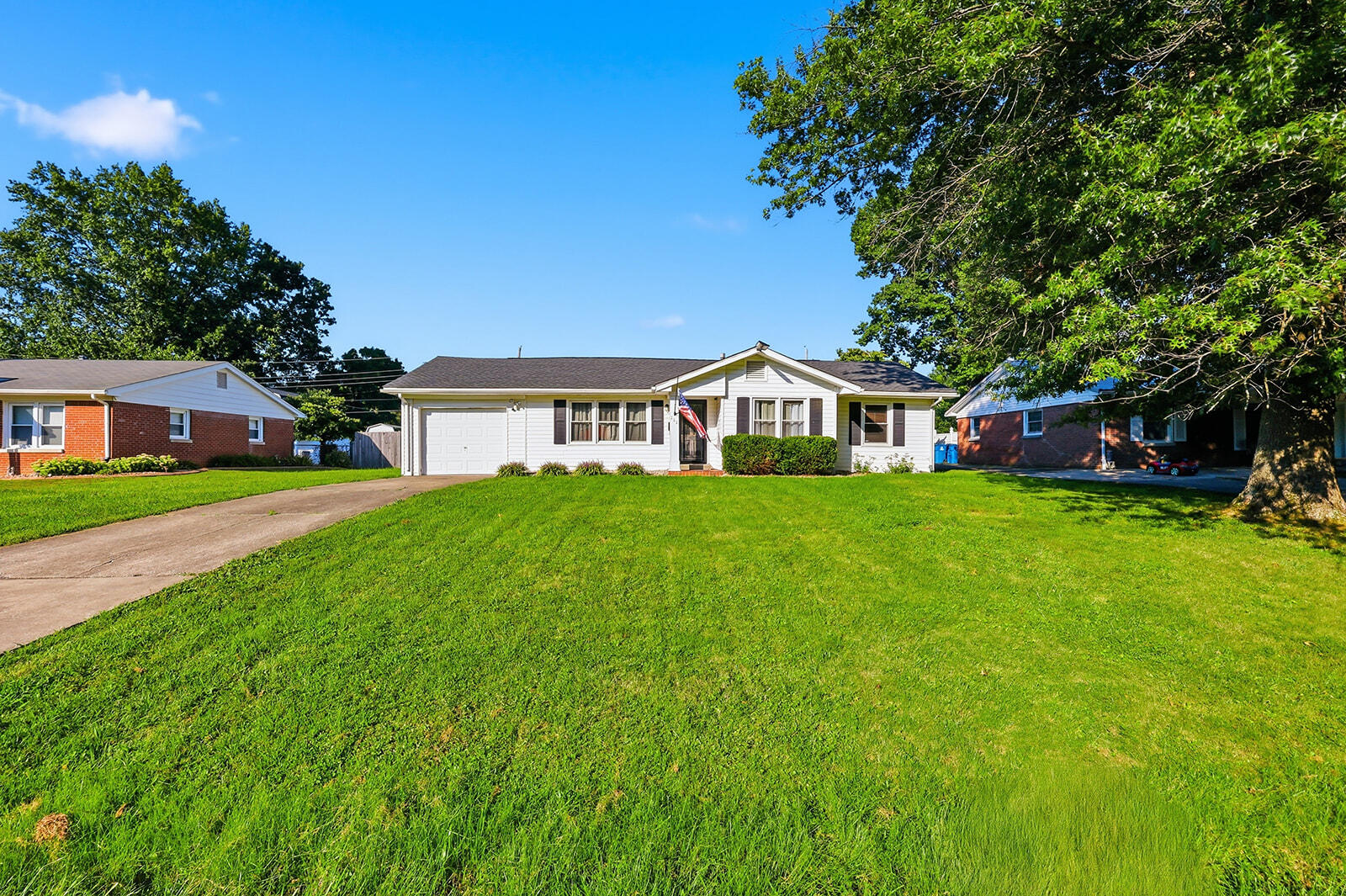 111 Park Lane Property Photo 34