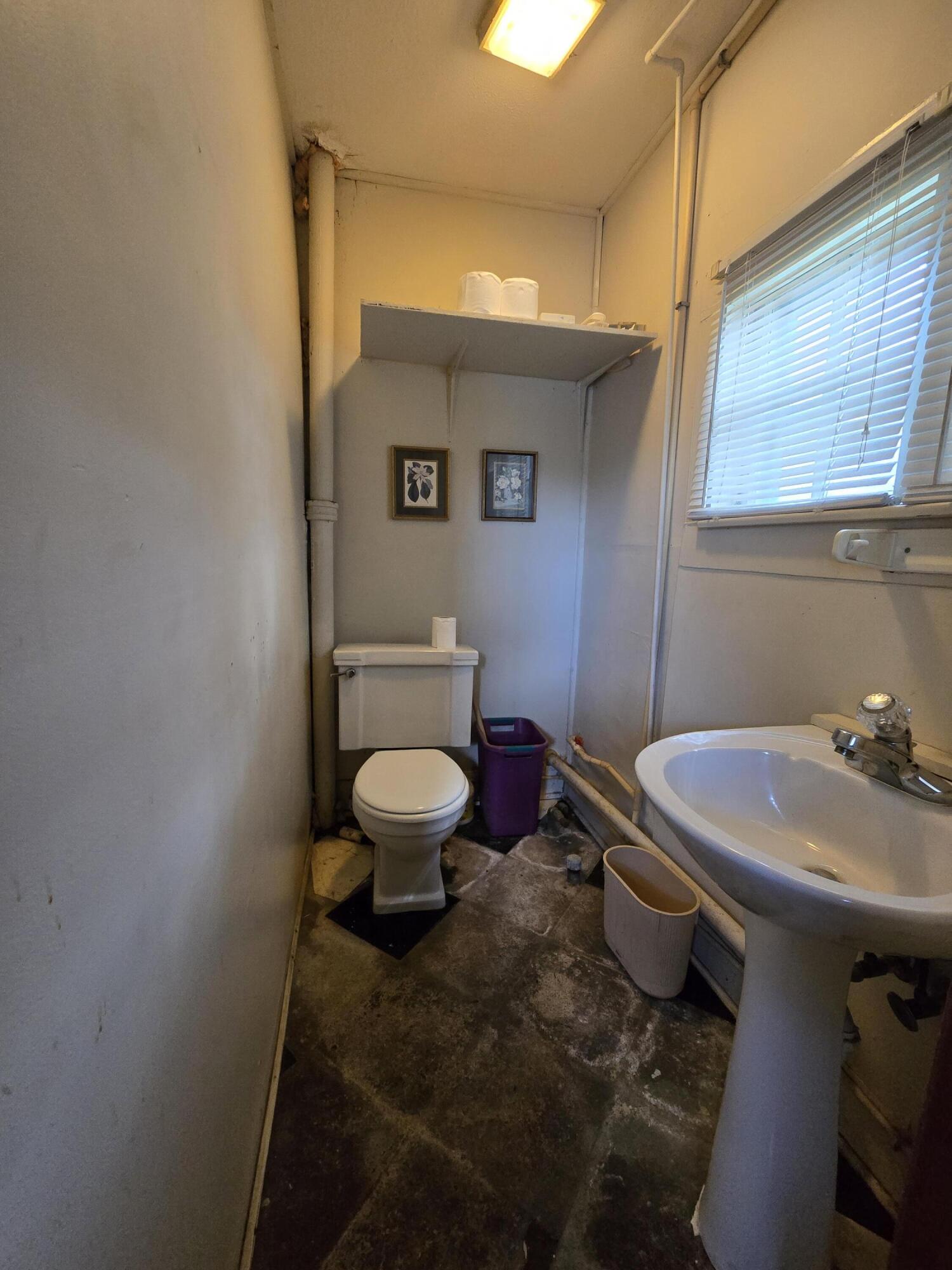 7 Aspen Street Property Photo 8