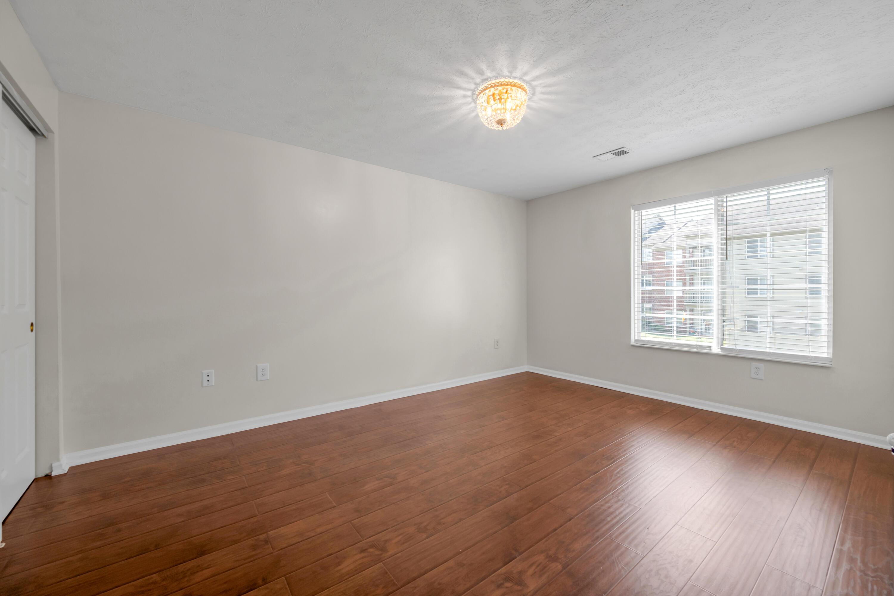 600 Vincent Way 2208 Property Photo 10