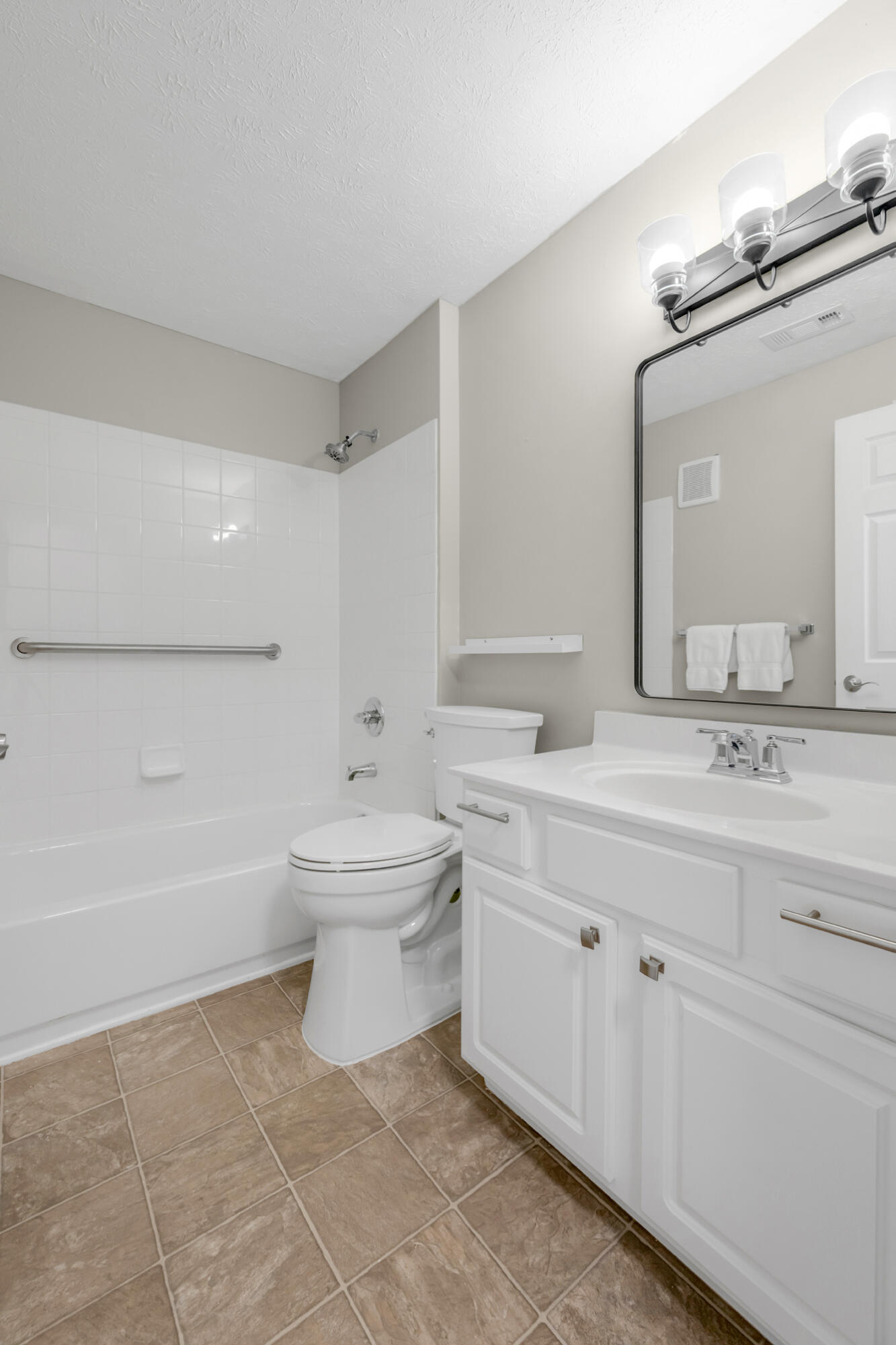 600 Vincent Way 2208 Property Photo 13