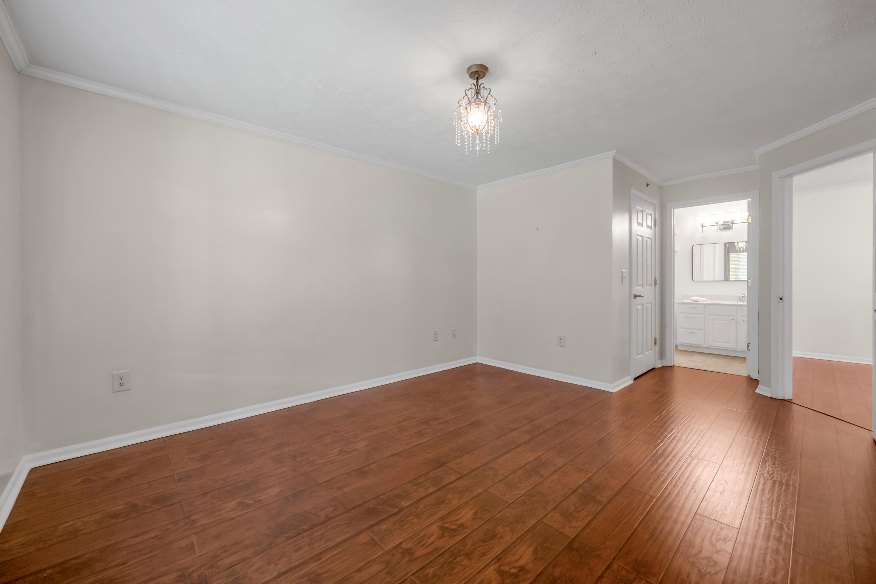 600 Vincent Way 2208 Property Photo 16