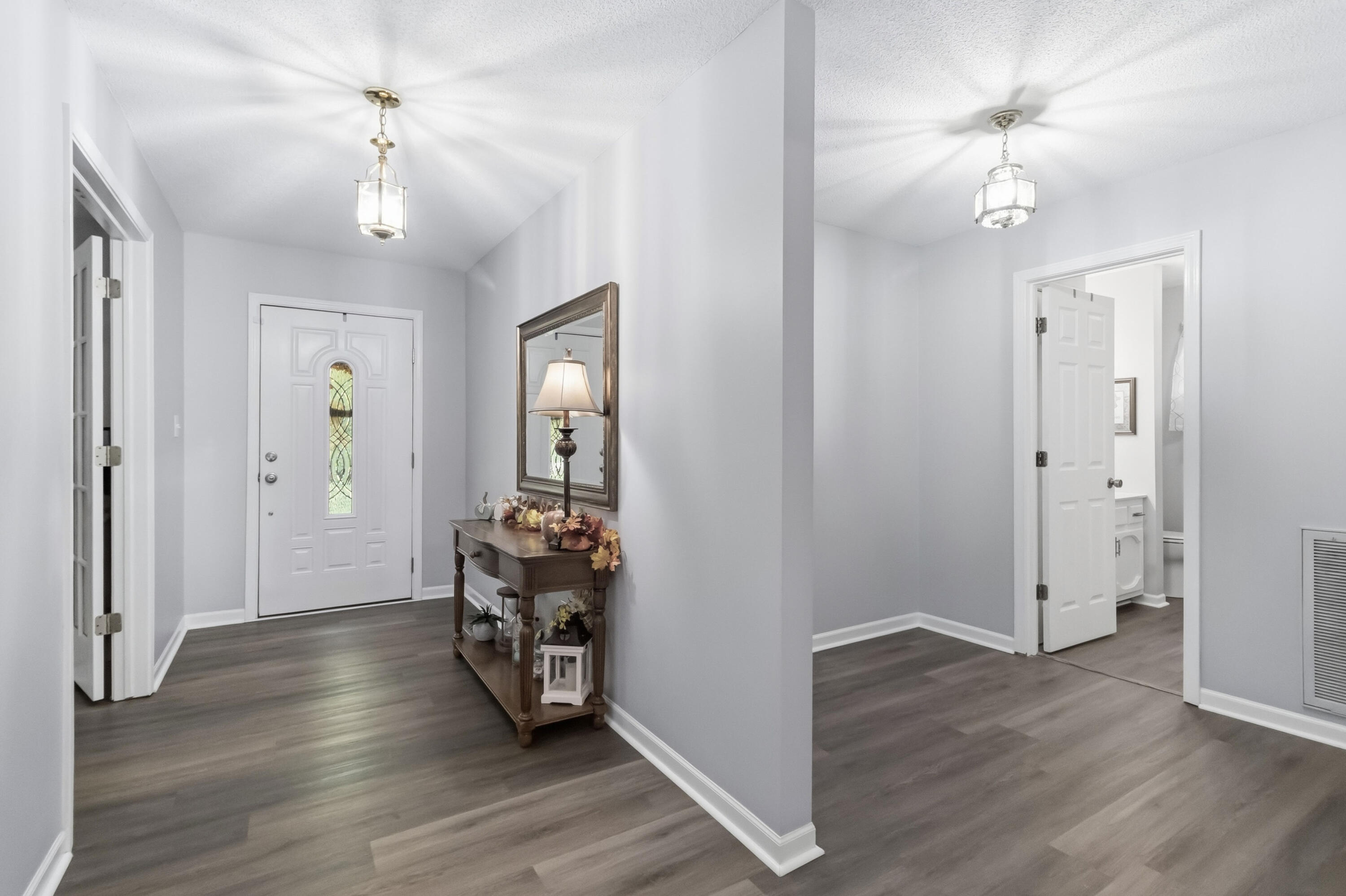 1207 Yorkshire Estates Road Property Photo 7