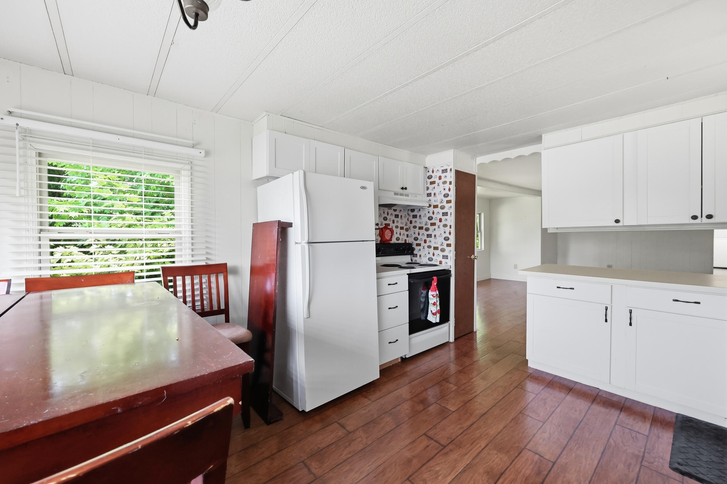 353 Mcfarland Drive Property Photo 17