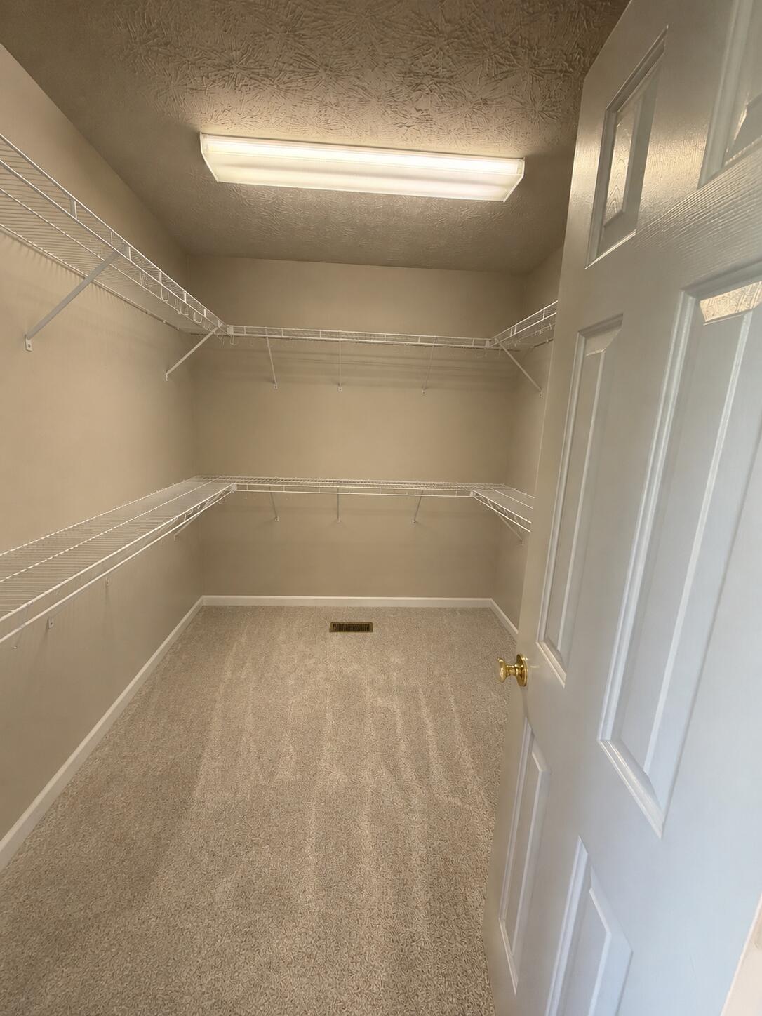 213 Kevin Drive Property Photo 14