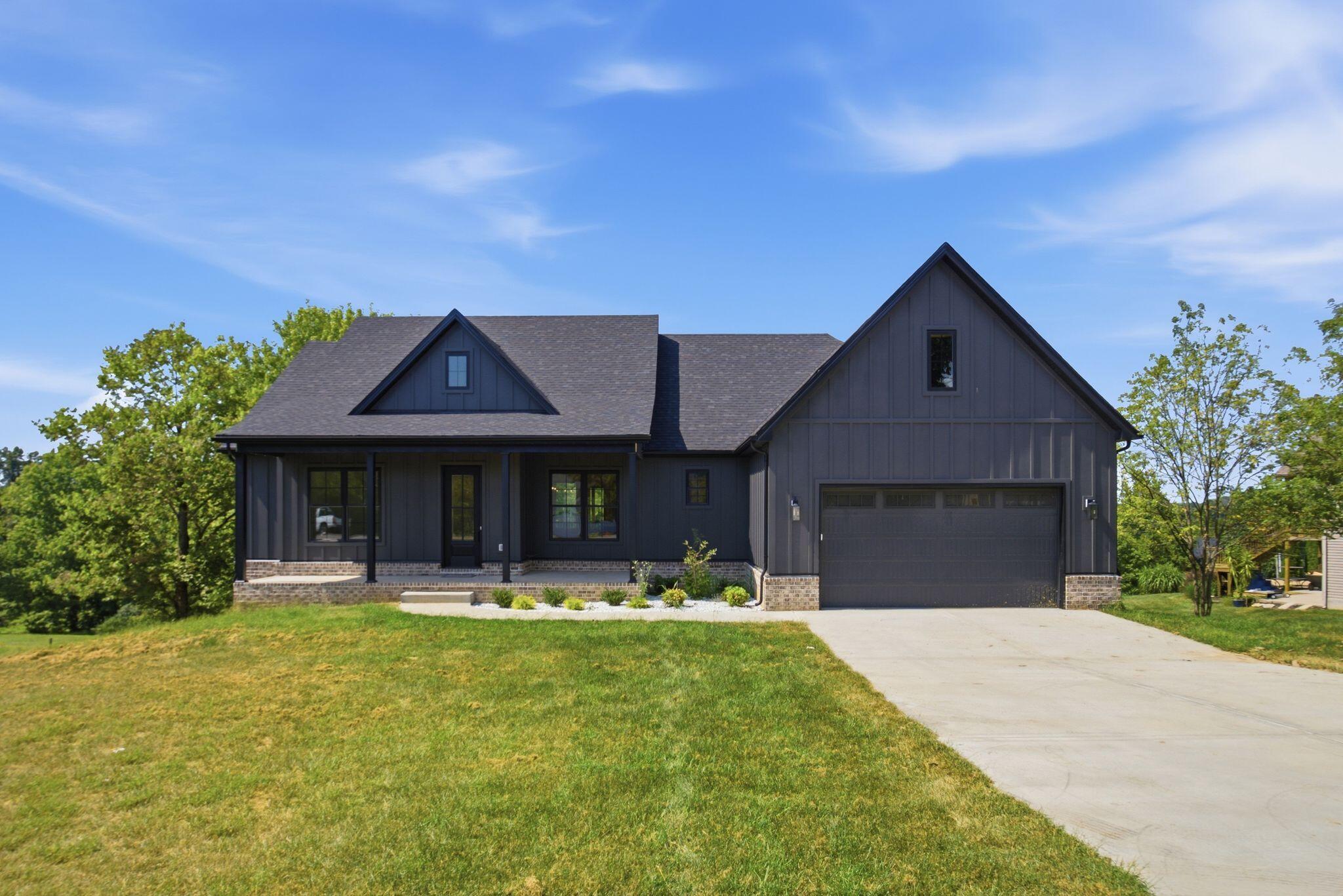 106 Sena Way Property Photo 1