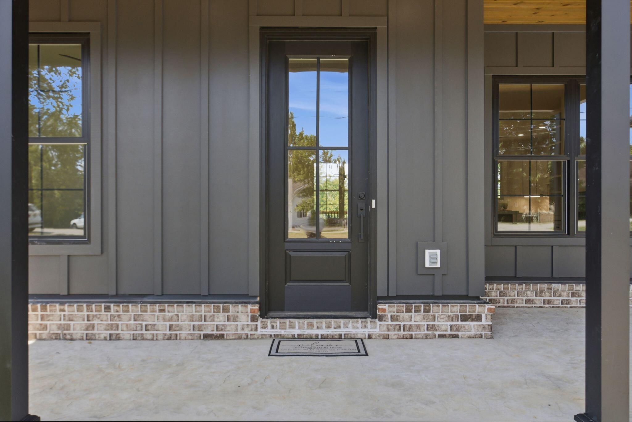 106 Sena Way Property Photo 6