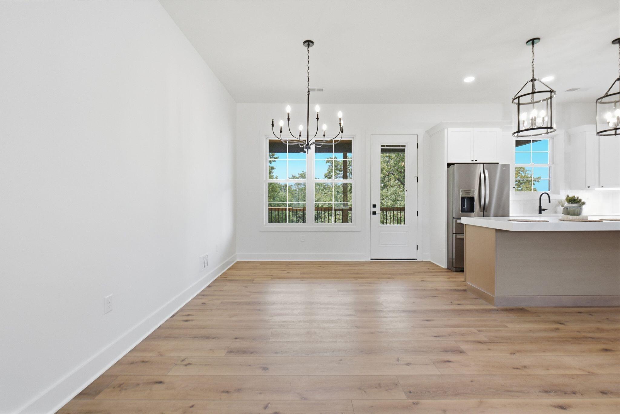 106 Sena Way Property Photo 14