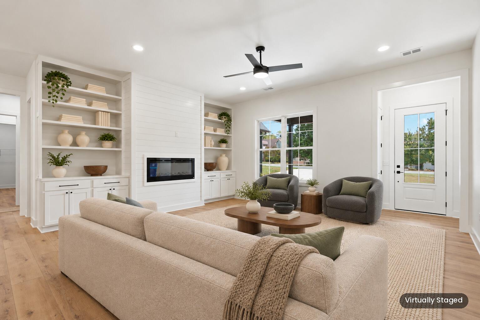 106 Sena Way Property Photo 14