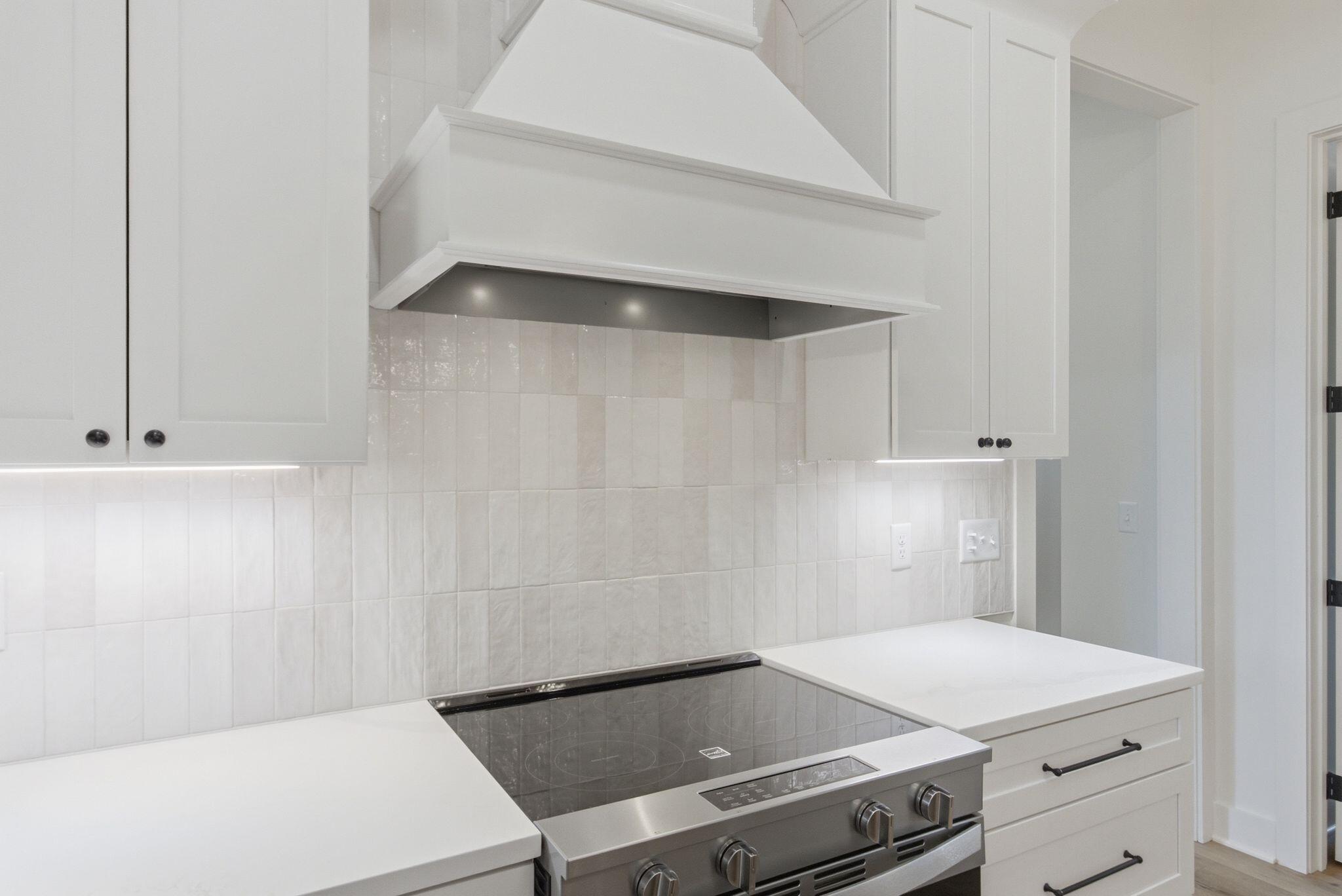 106 Sena Way Property Photo 18