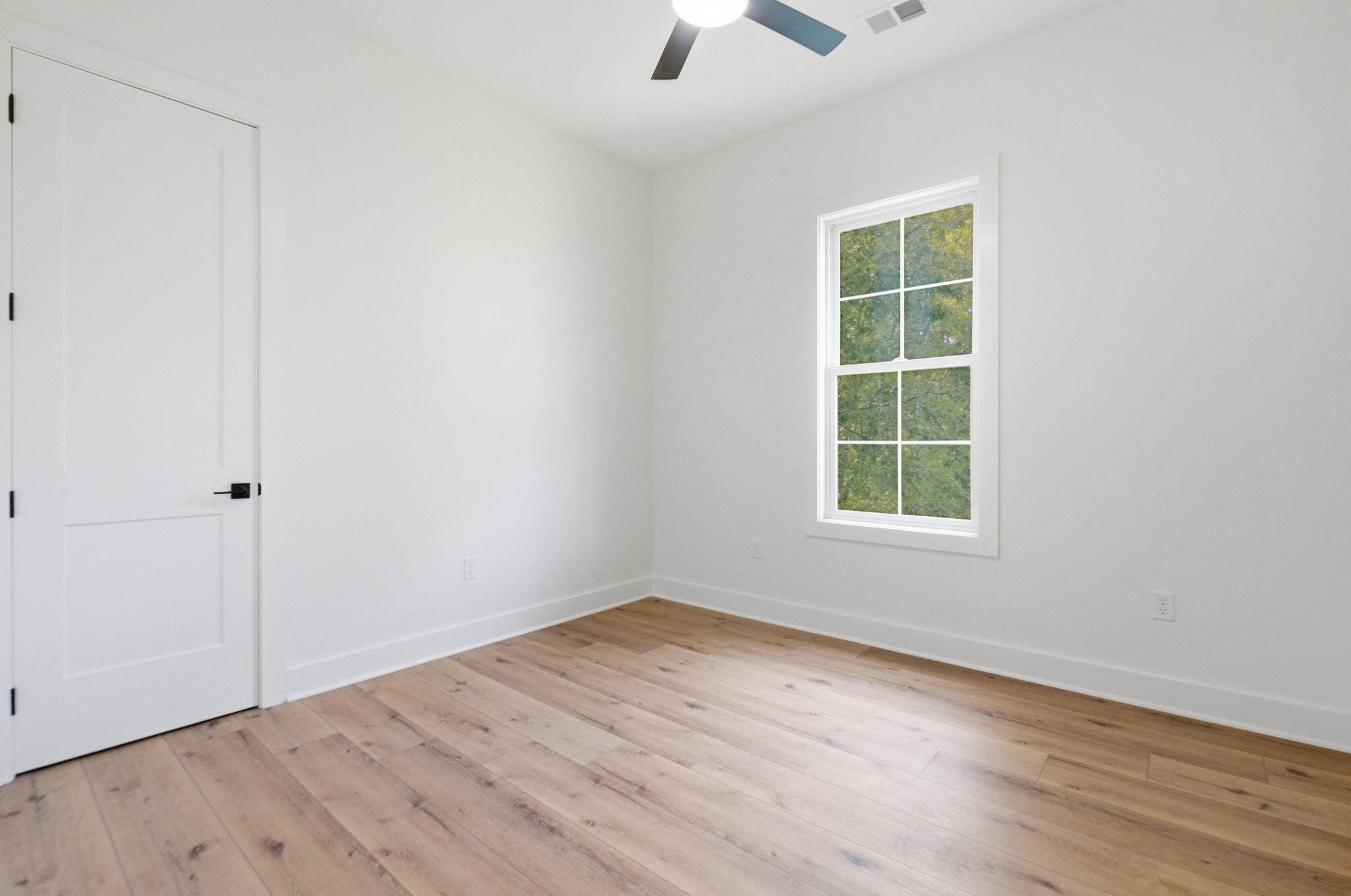 106 Sena Way Property Photo 31