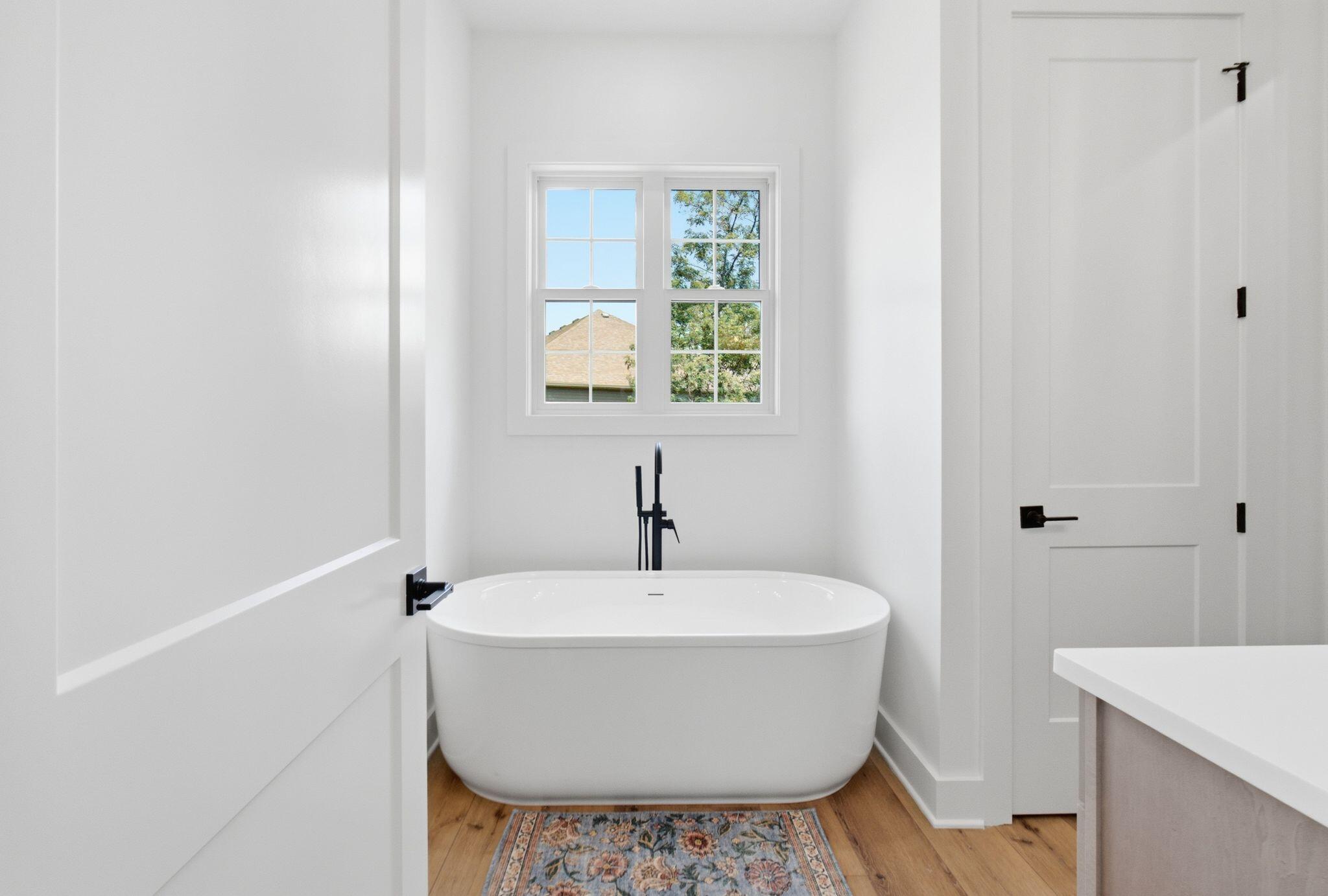 106 Sena Way Property Photo 36