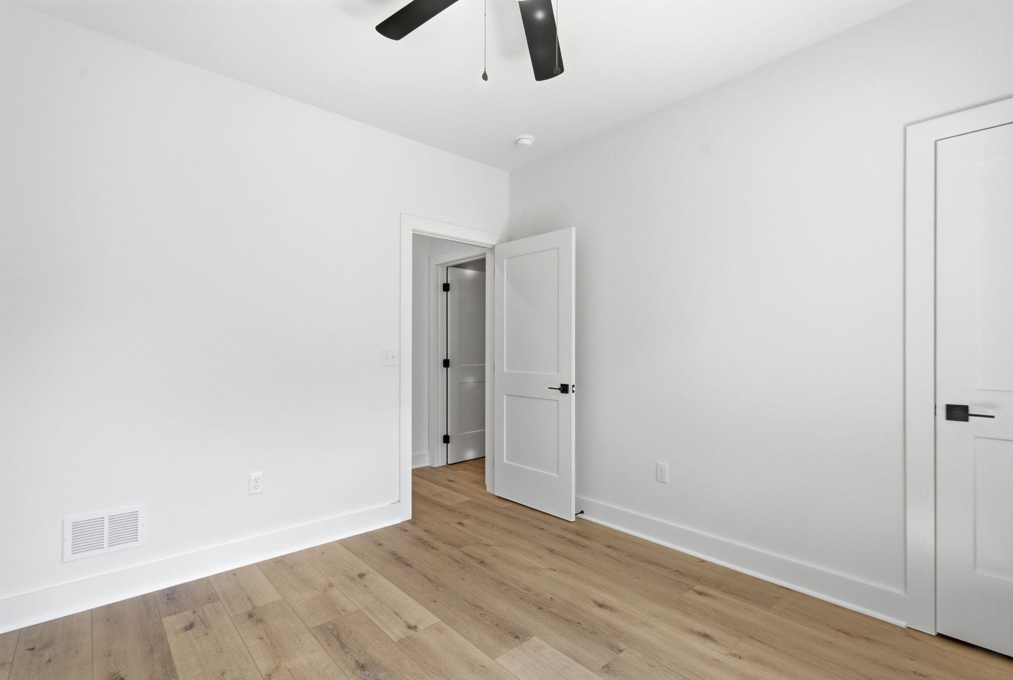 106 Sena Way Property Photo 56