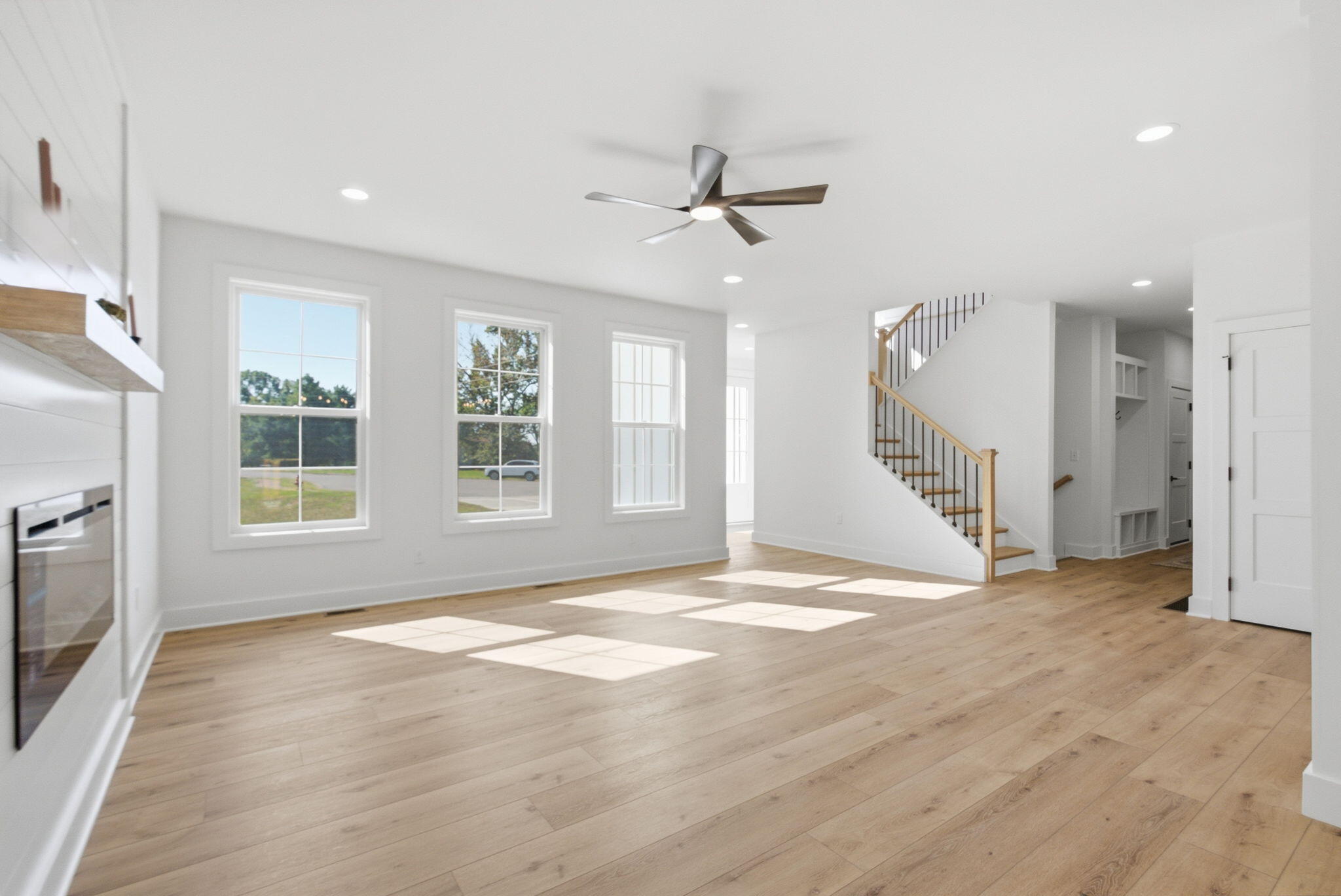 118 Oreda Drive Property Photo 13
