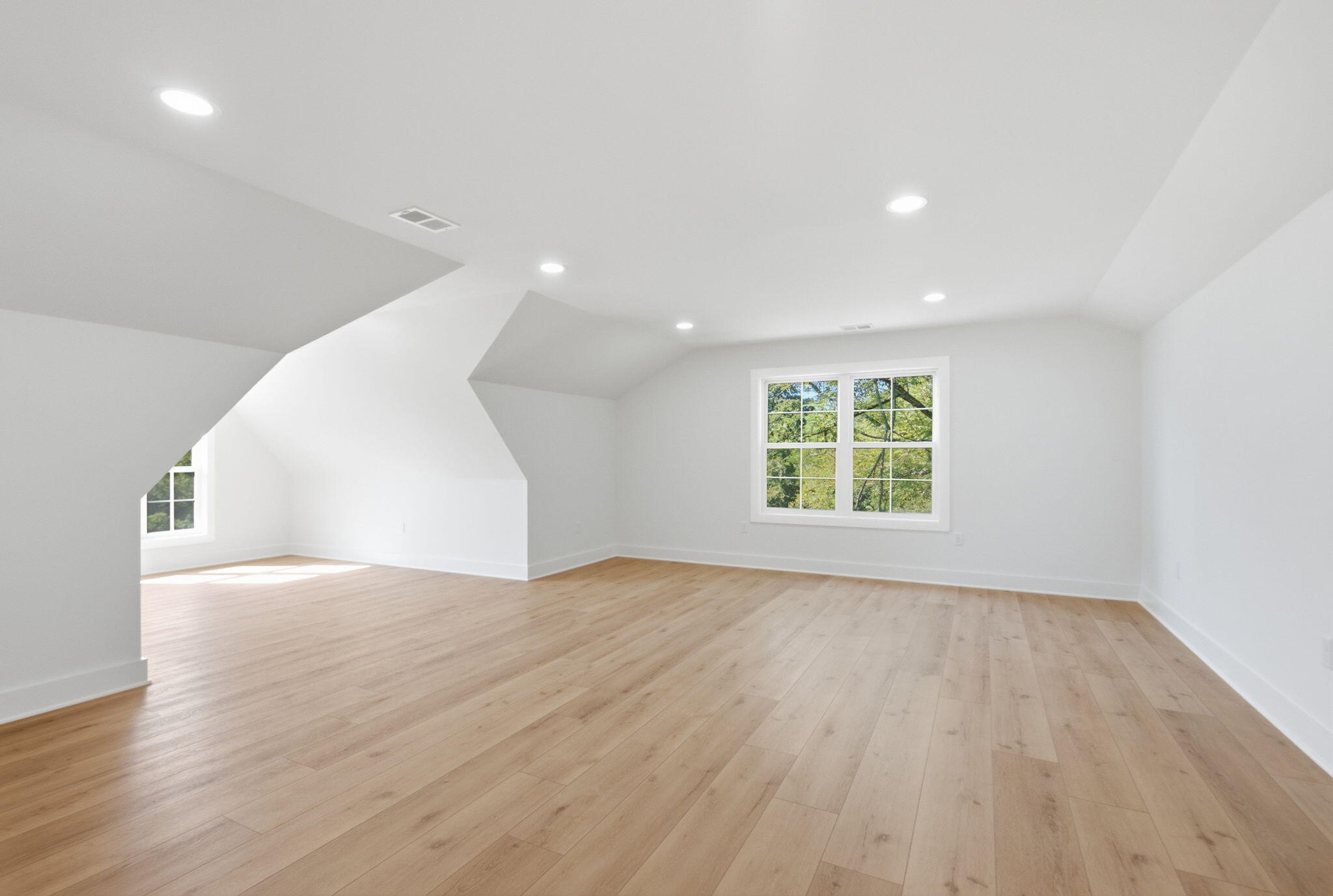 118 Oreda Drive Property Photo 44