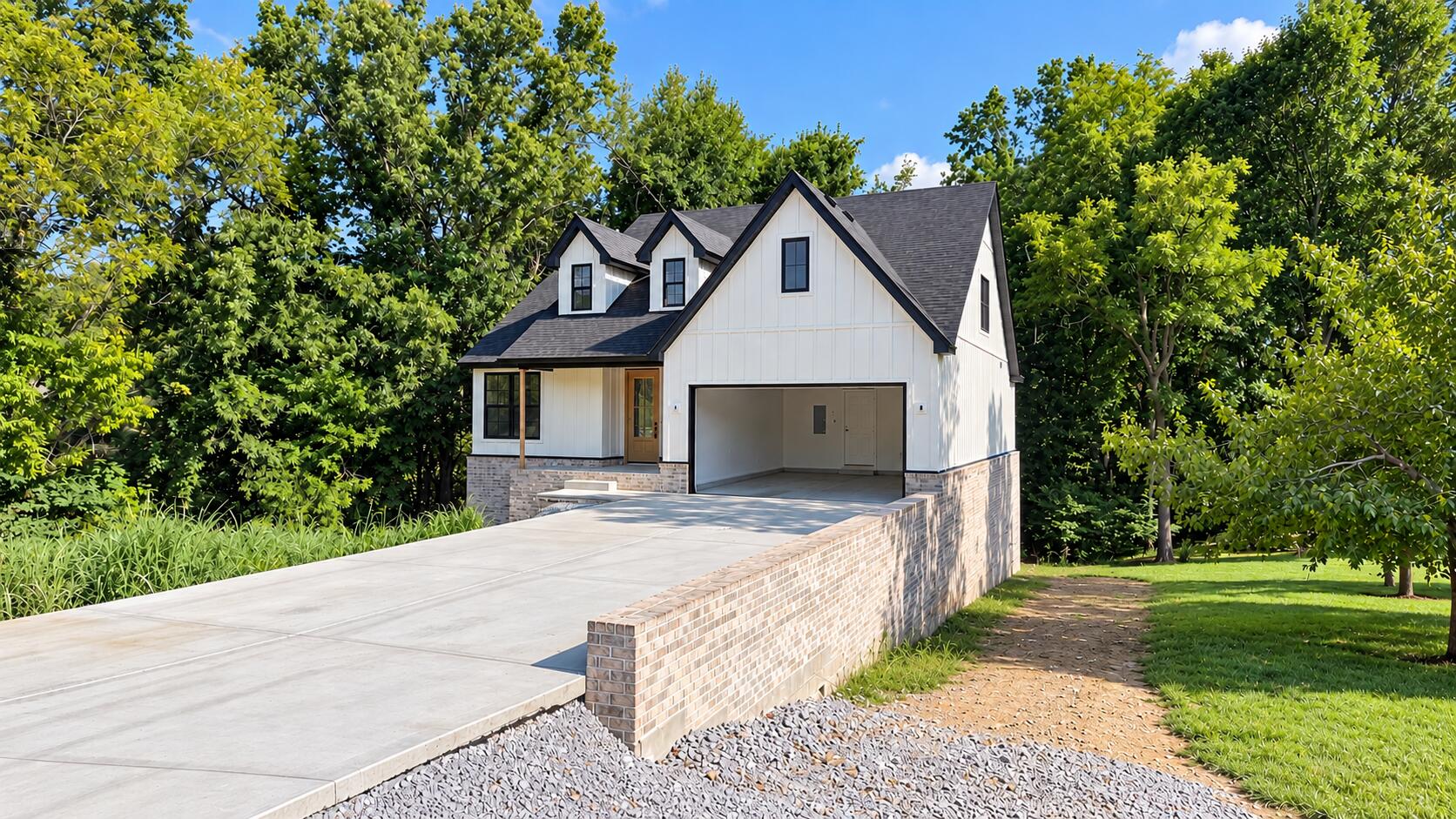 117 Oreda Drive Property Photo 3