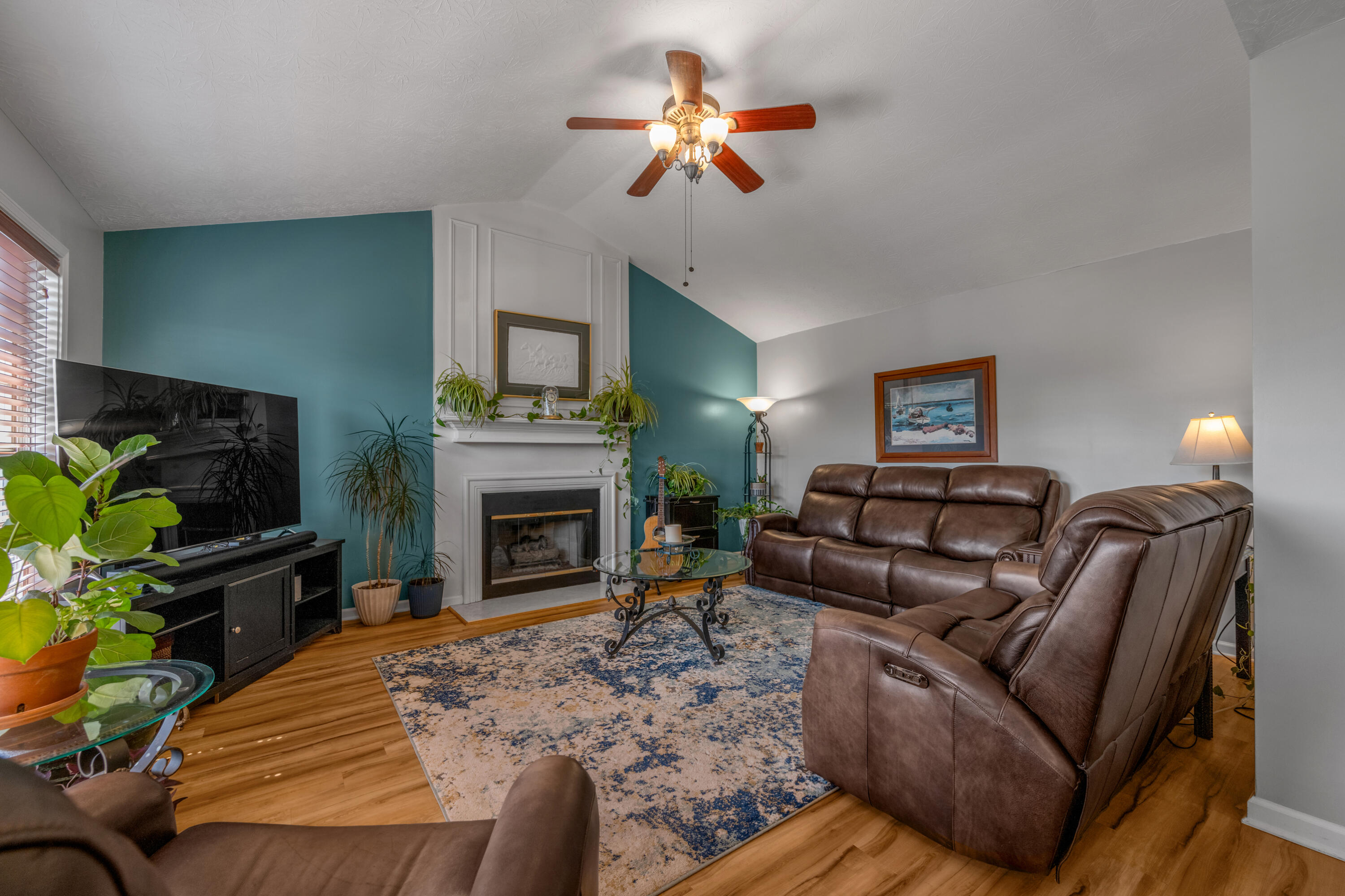 532 Meadowcrest Park Property Photo 13