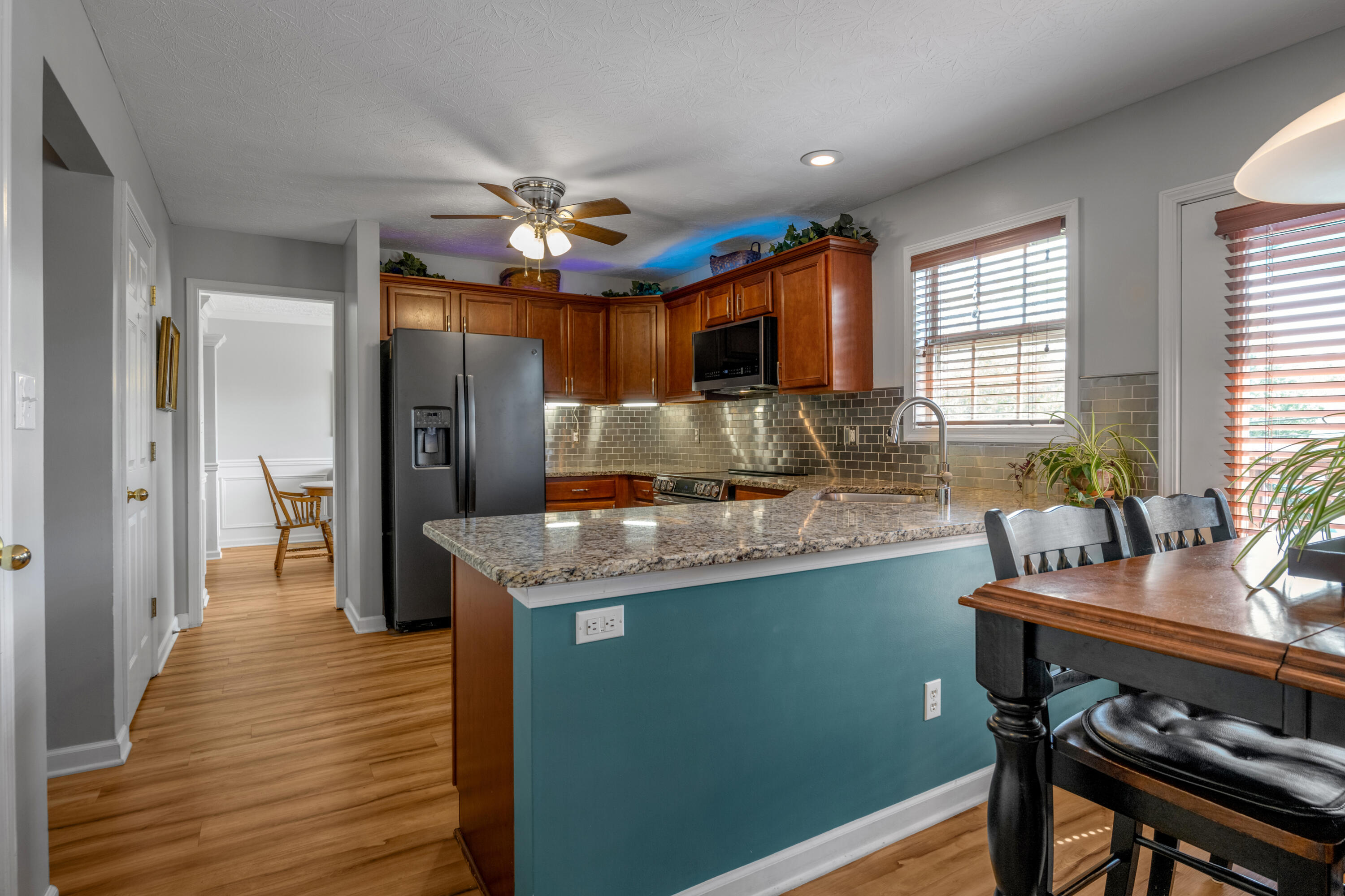 532 Meadowcrest Park Property Photo 15