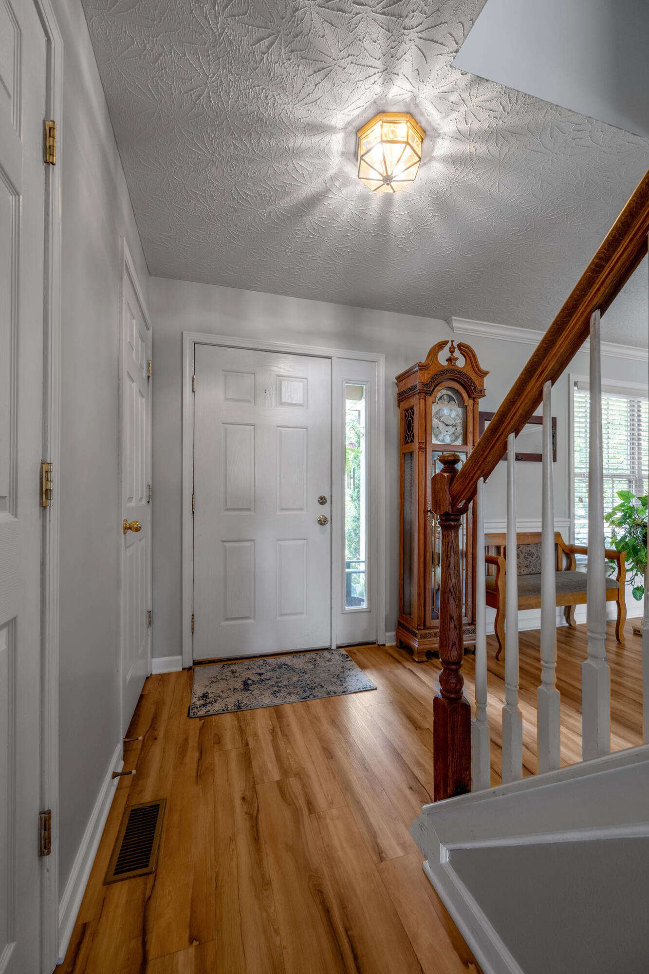 532 Meadowcrest Park Property Photo 22