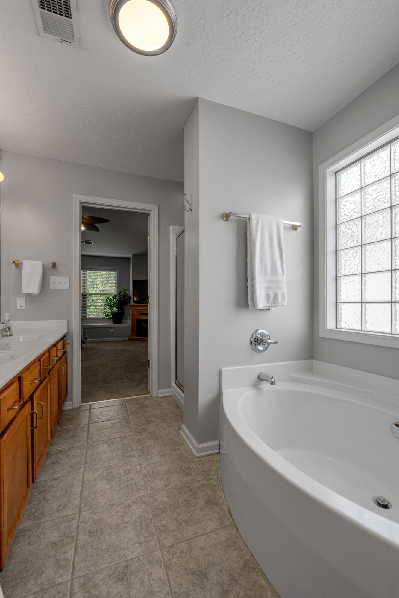 532 Meadowcrest Park Property Photo 27