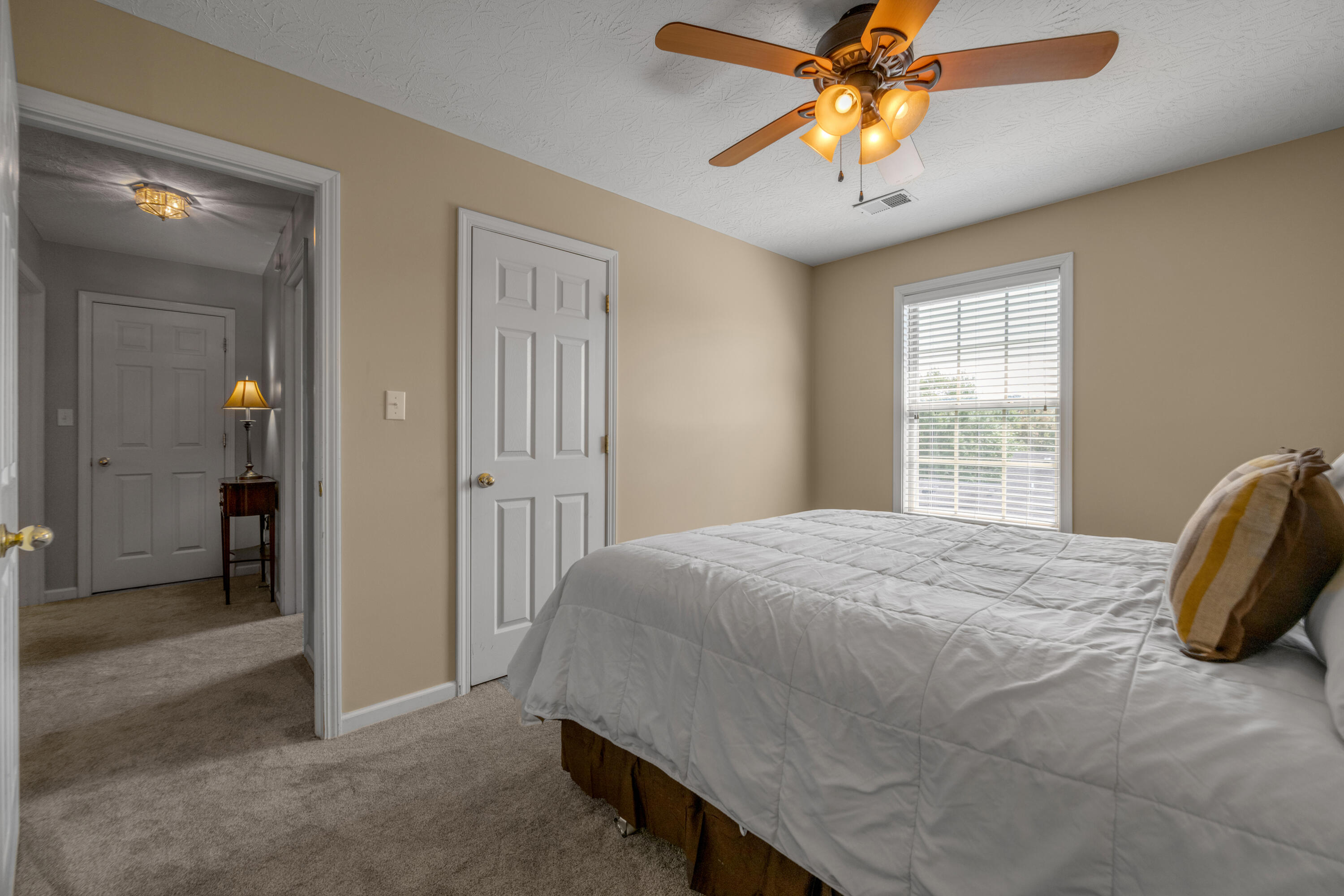 532 Meadowcrest Park Property Photo 36