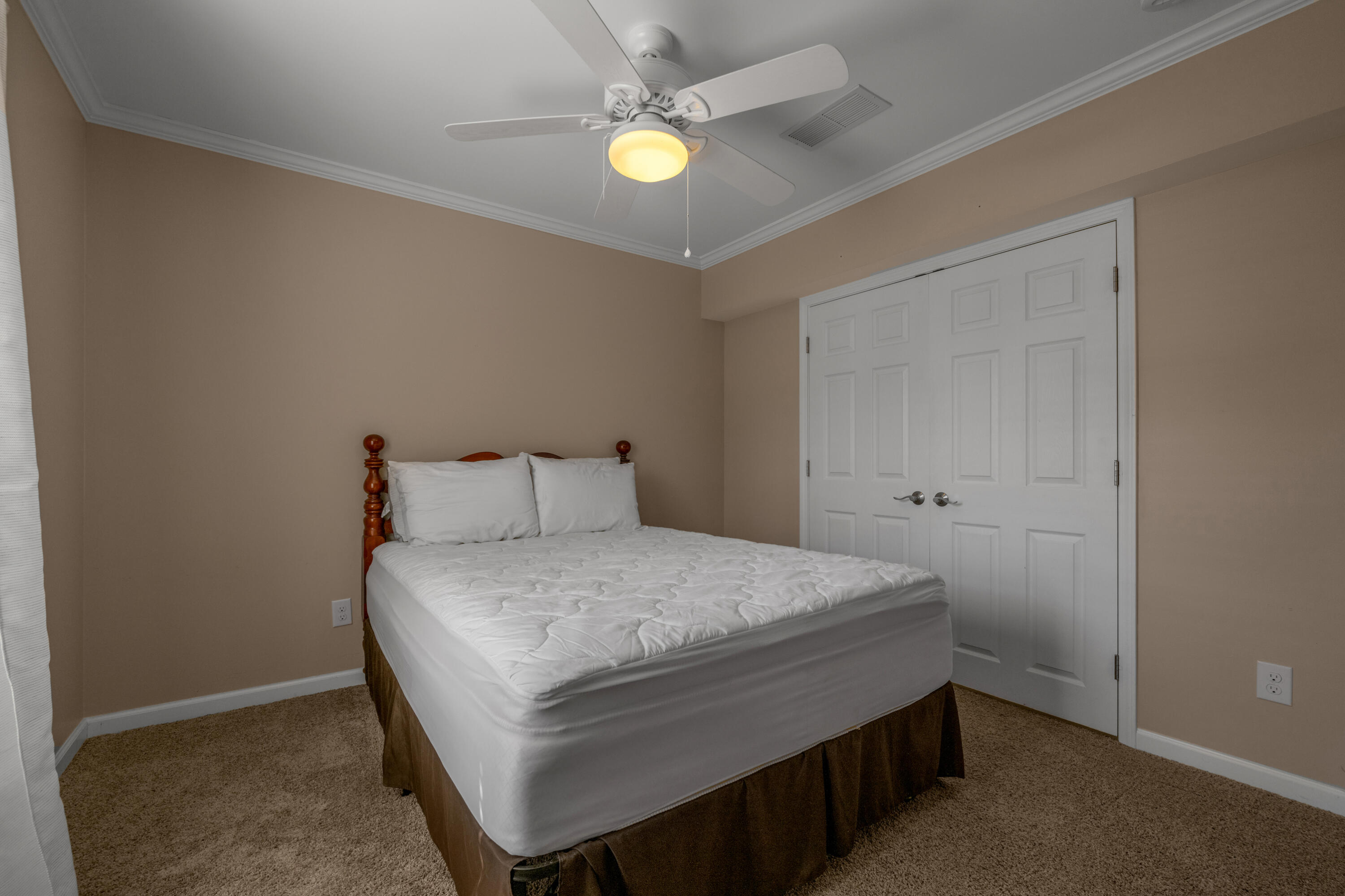 532 Meadowcrest Park Property Photo 46
