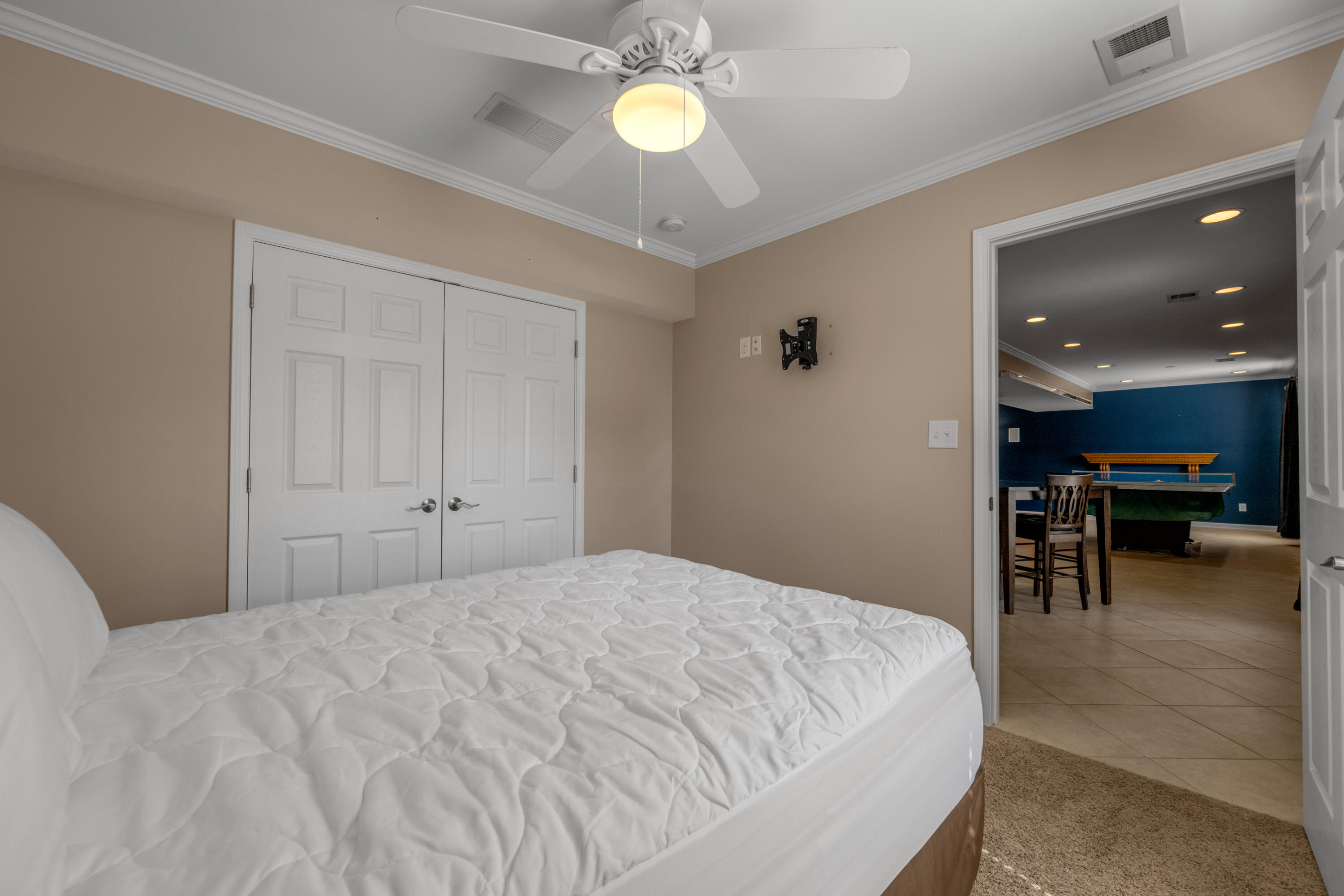 532 Meadowcrest Park Property Photo 48