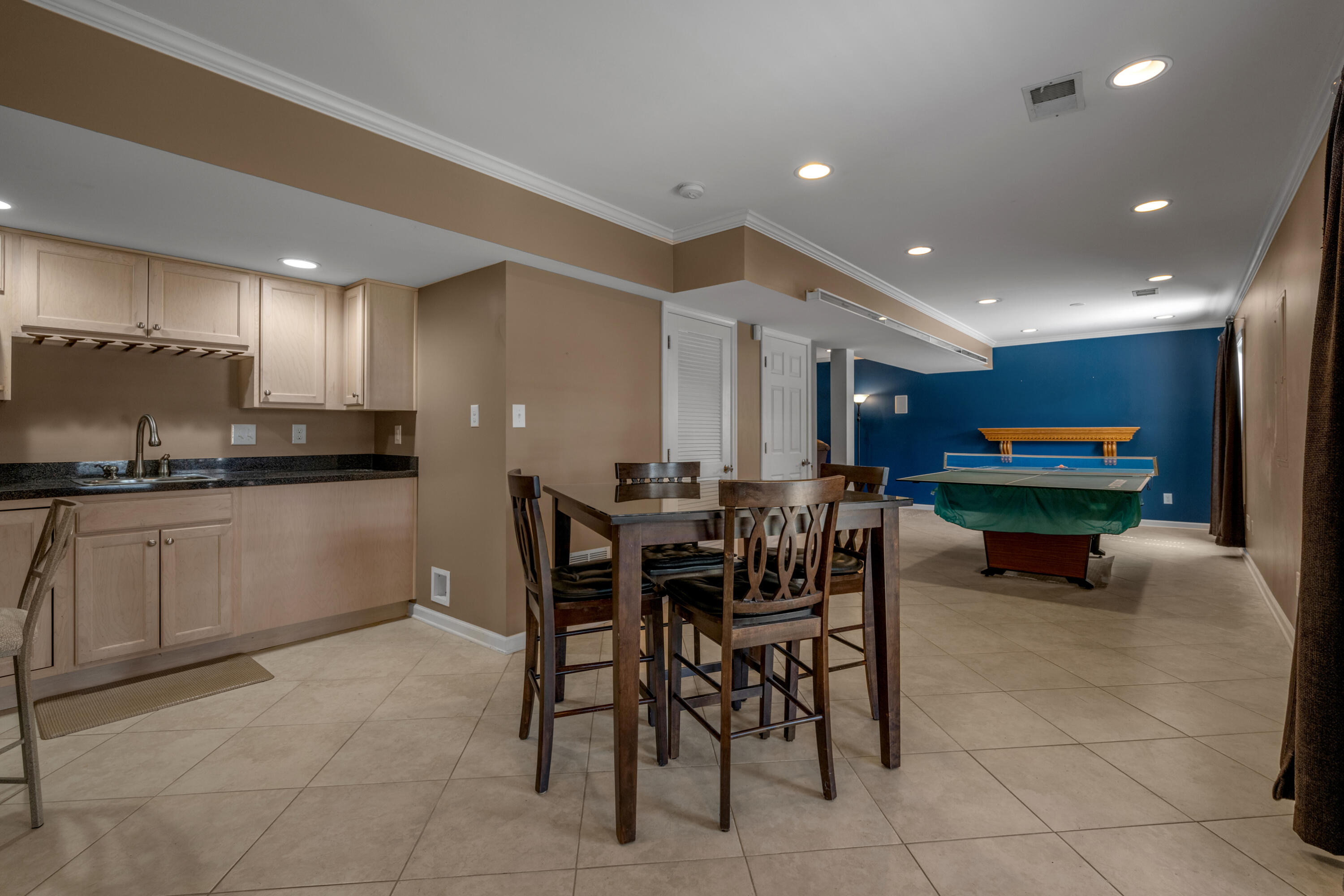 532 Meadowcrest Park Property Photo 54