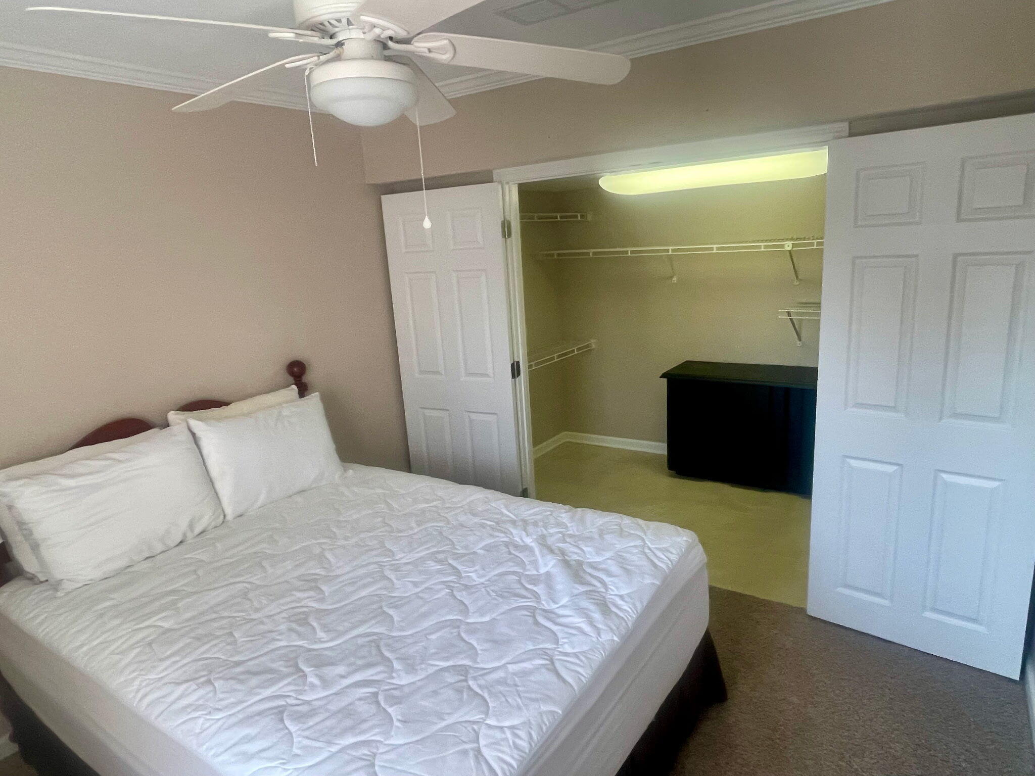 532 Meadowcrest Park Property Photo 76