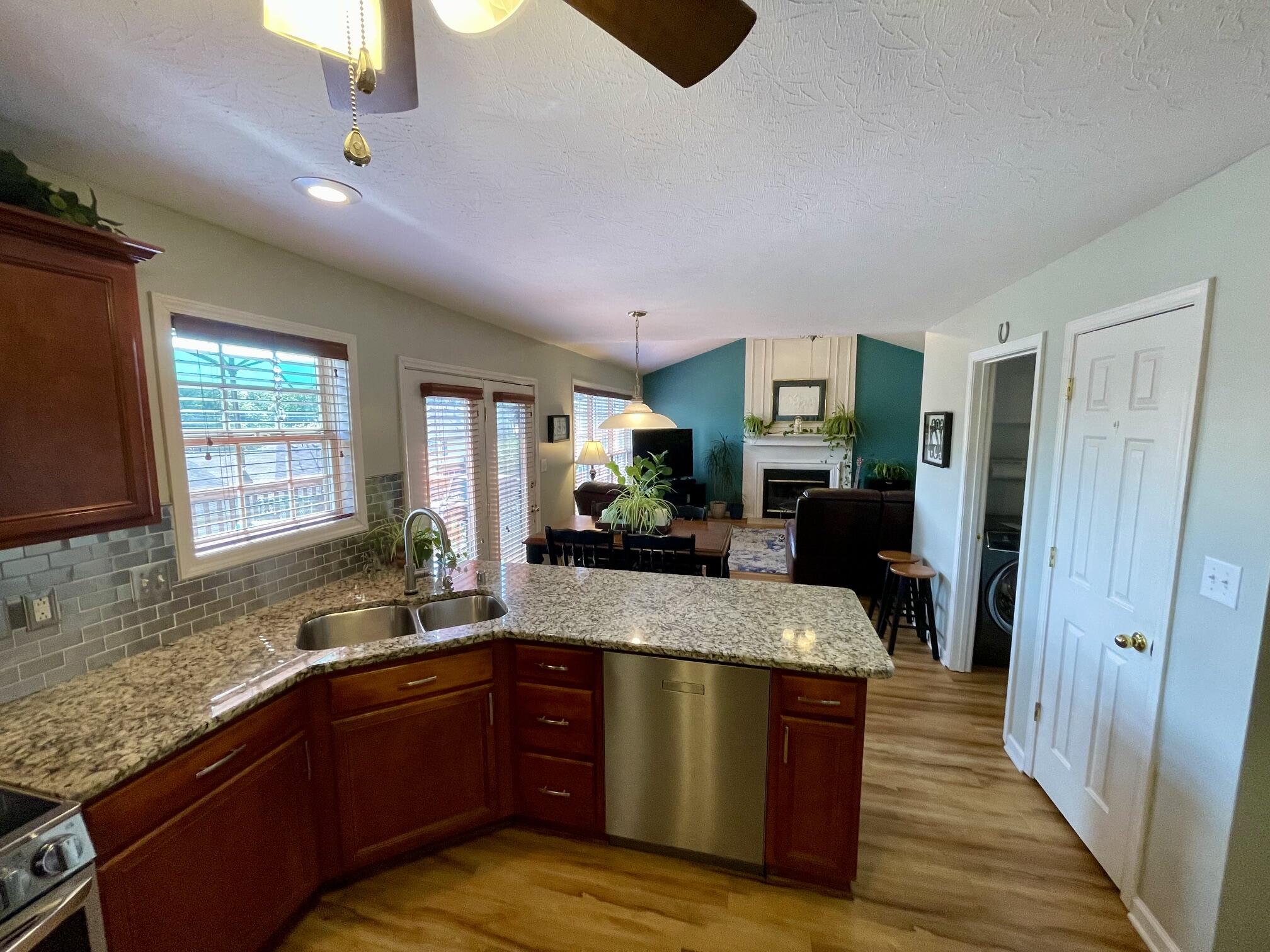 532 Meadowcrest Park Property Photo 80