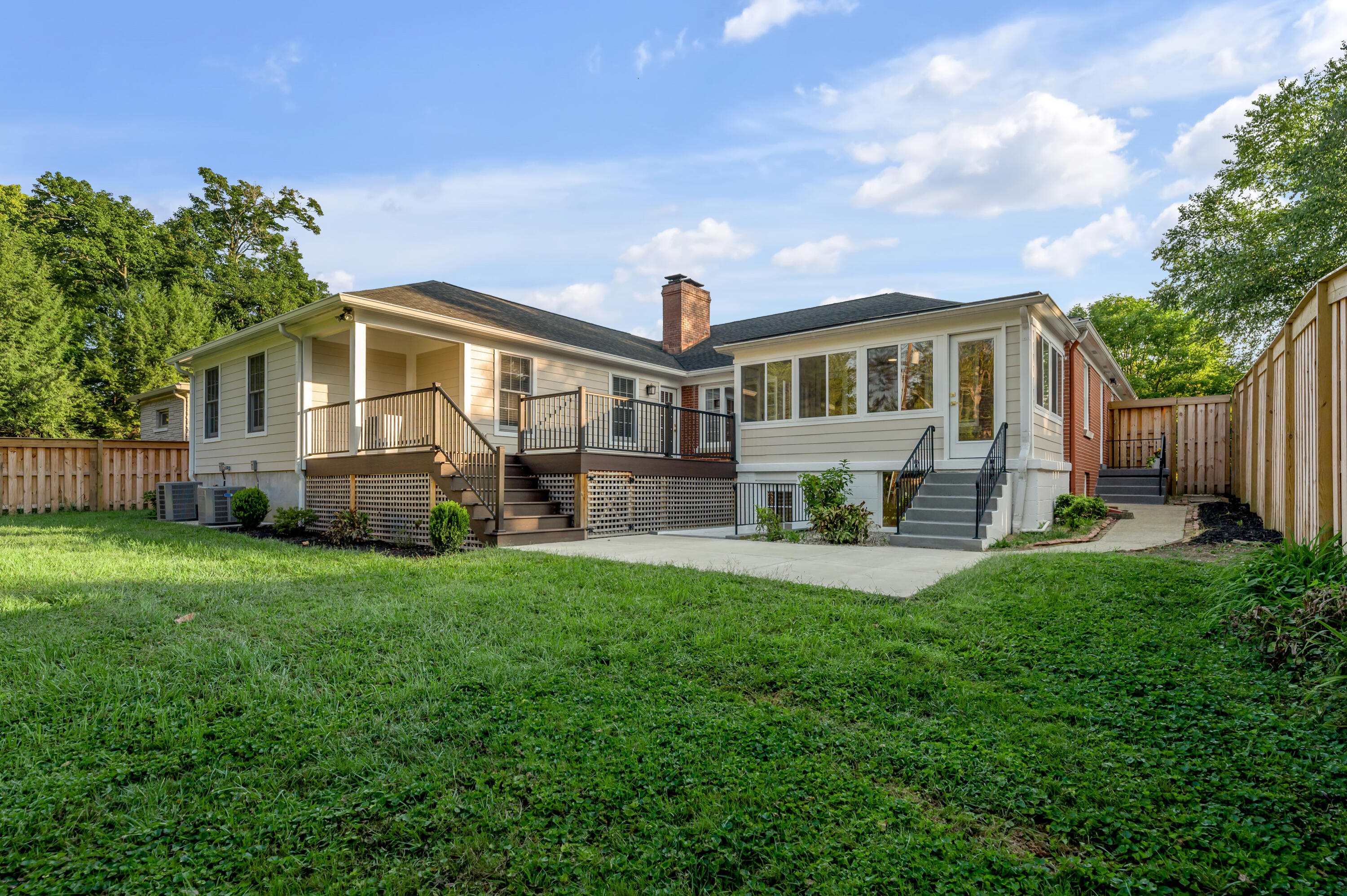 1820 Richmond Road Property Photo 35