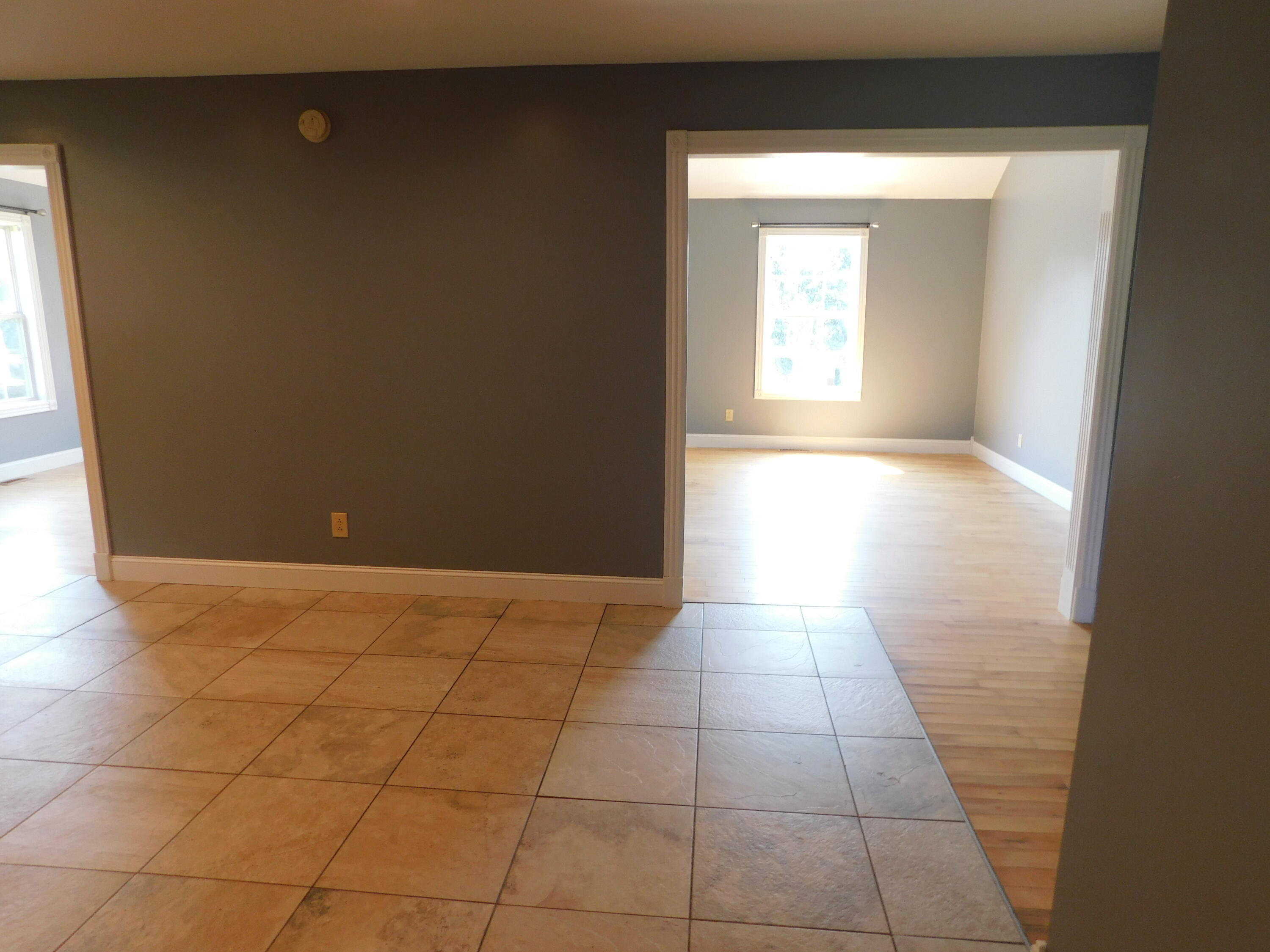 85 Addison Lane Property Photo 4