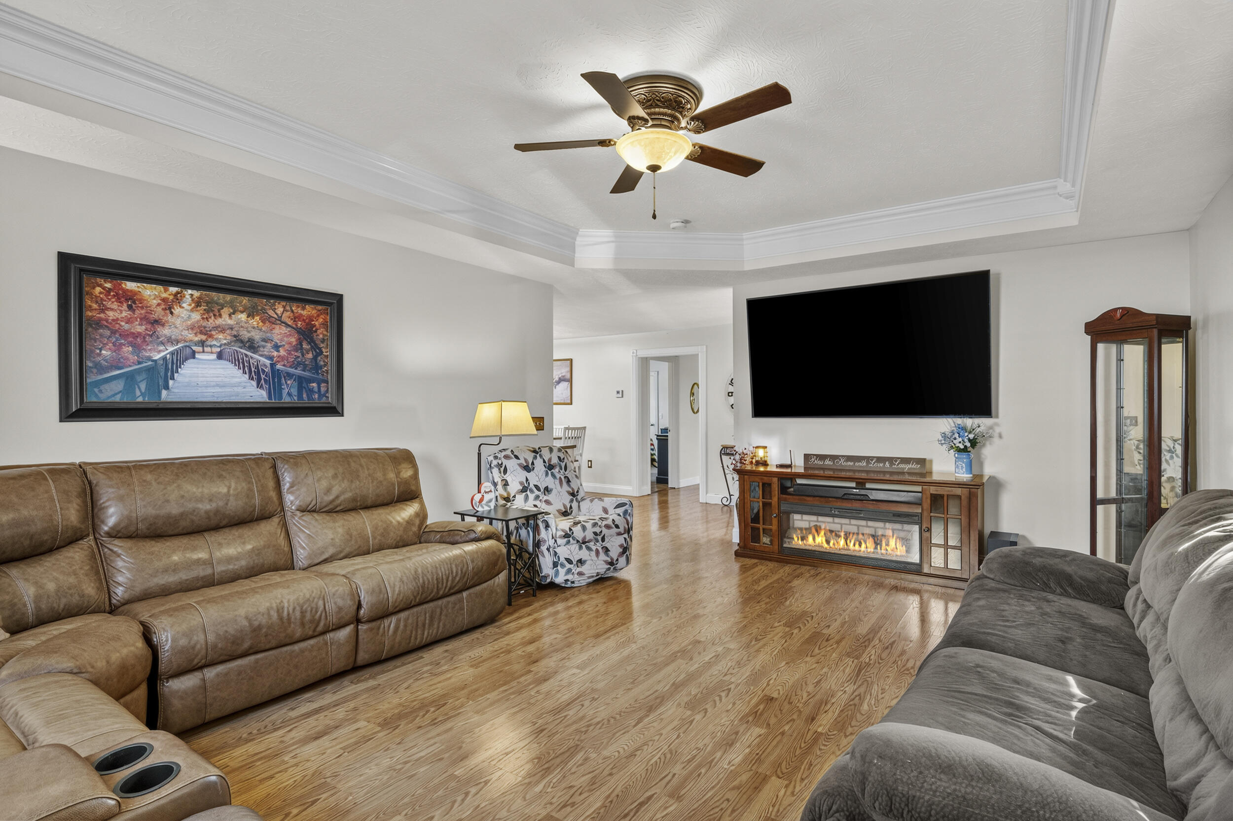 425 Tobiano Drive Property Photo 9