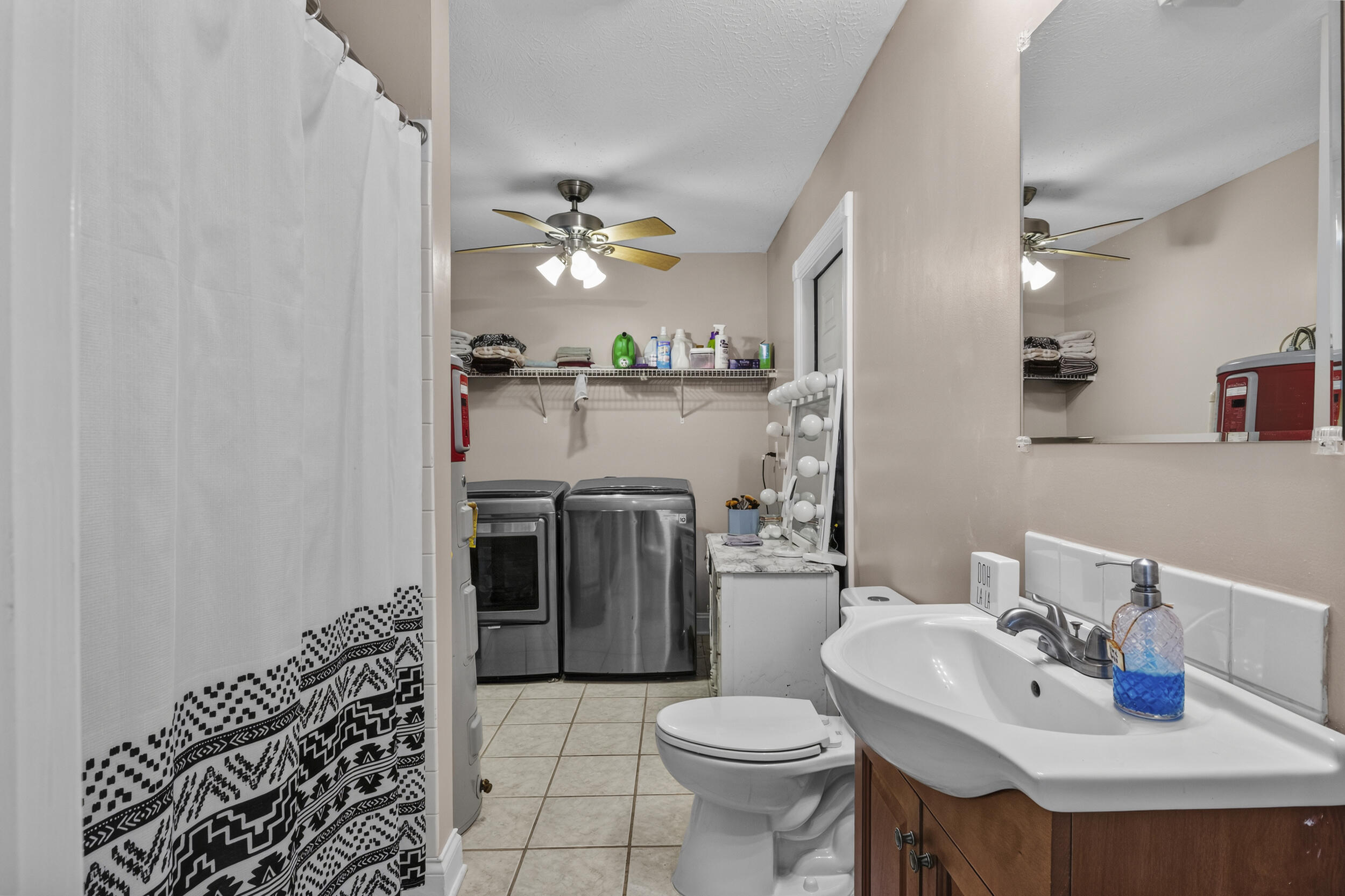 425 Tobiano Drive Property Photo 29